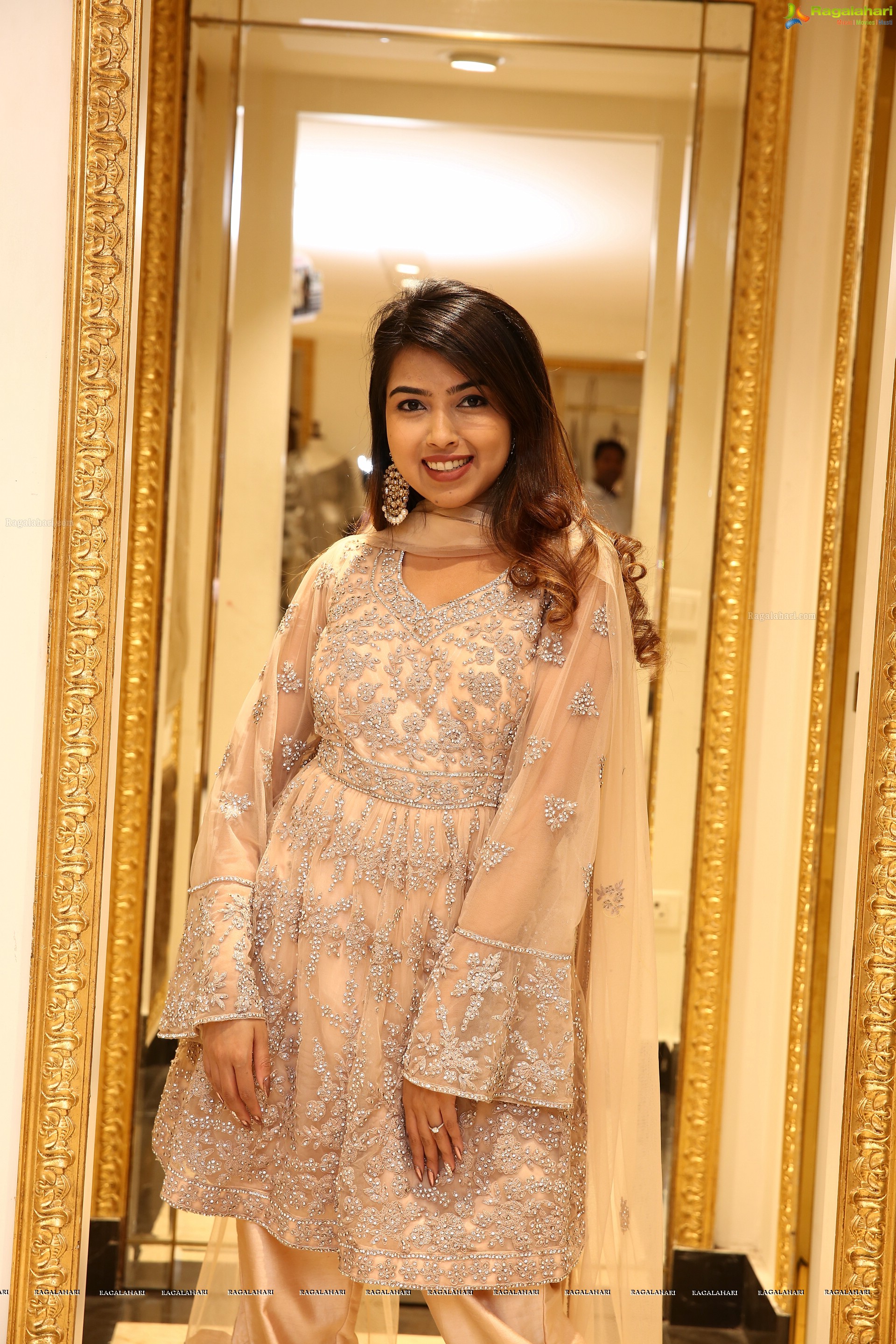 Trishala Kamath @ Neeru's Bloggers Meet & EID Sale - HD Gallery