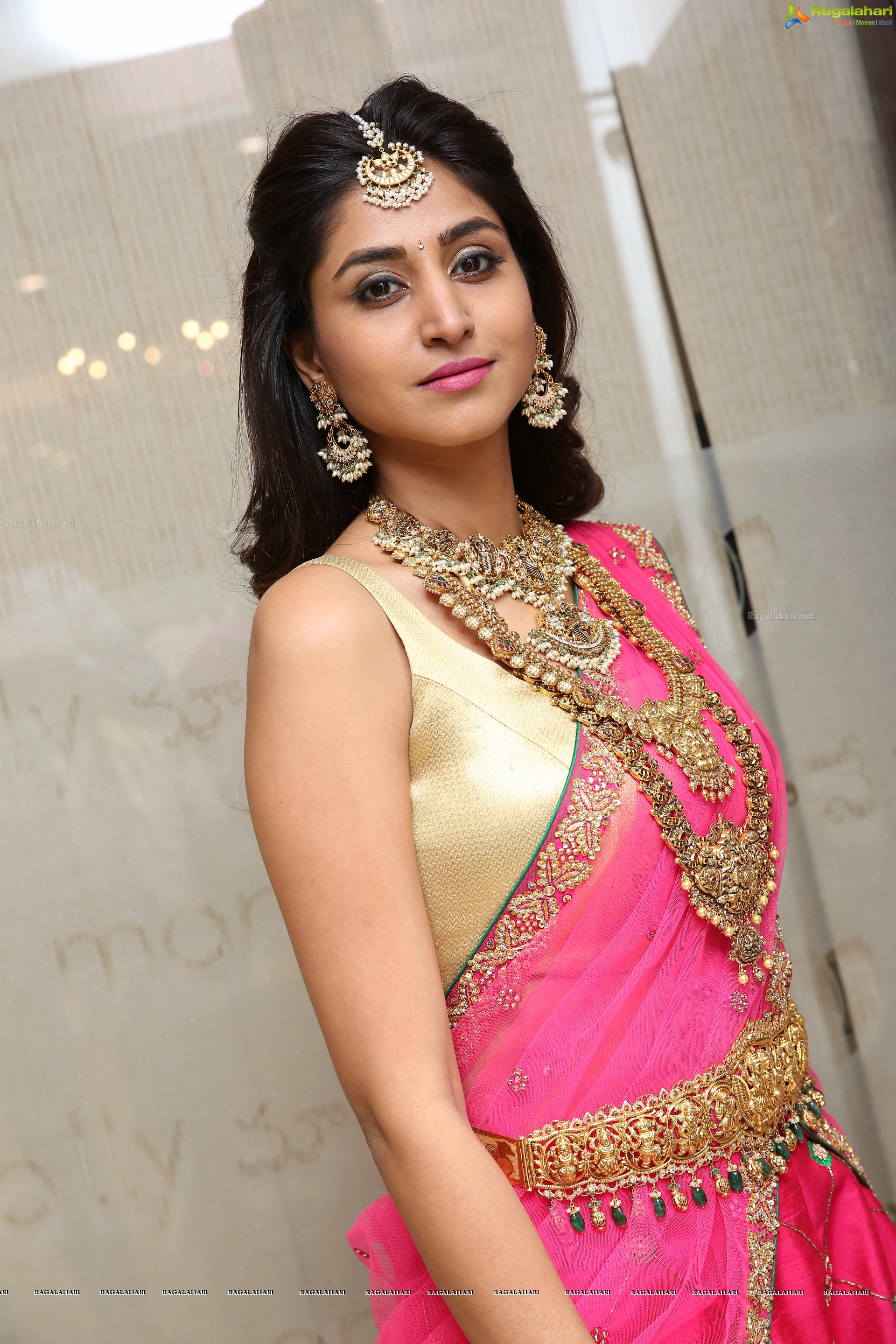 Varshini Sounderajan @ Manepally Jewellers Akshaya Tritiya Collection Launch - HD Gallery