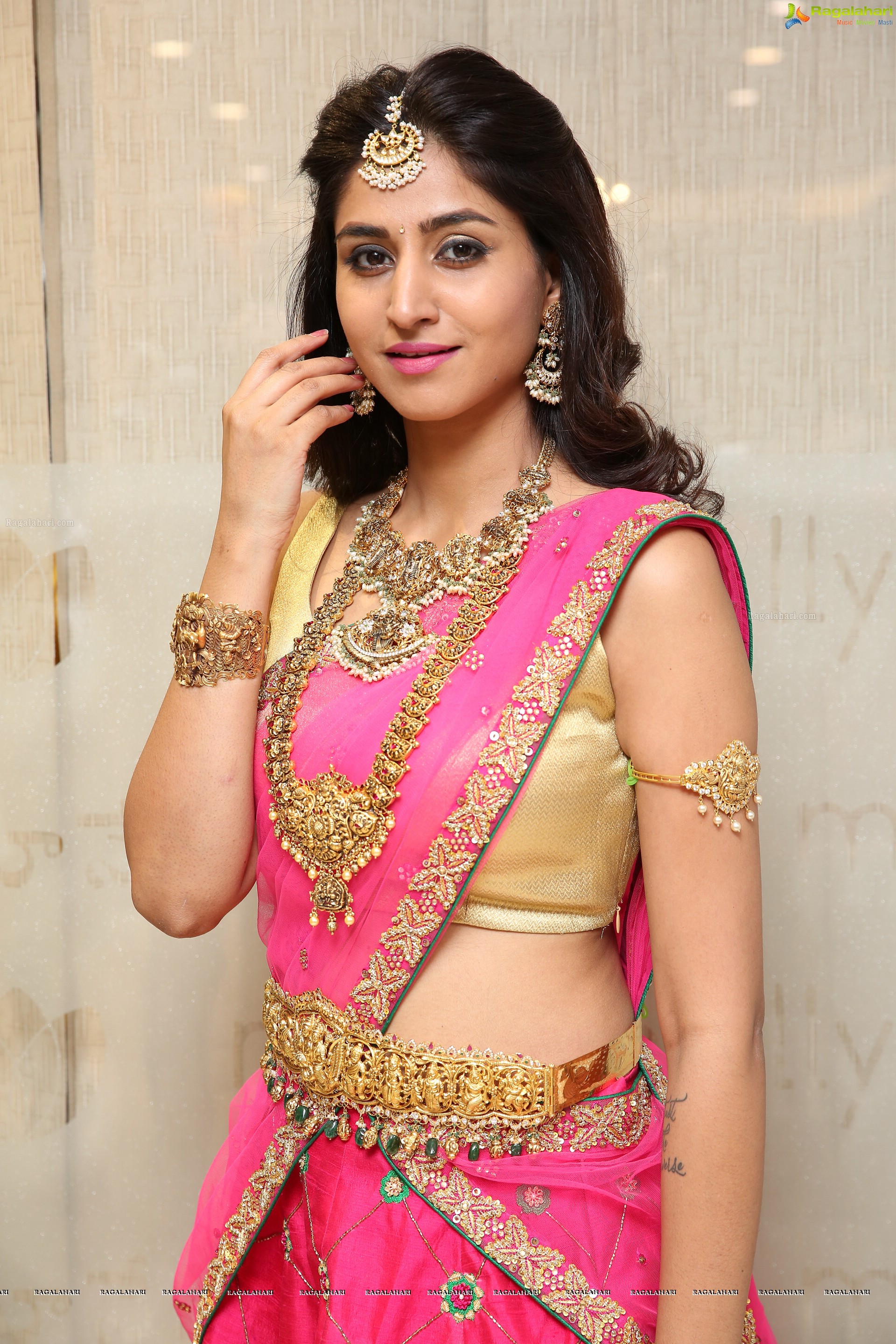 Varshini Sounderajan @ Manepally Jewellers Akshaya Tritiya Collection Launch - HD Gallery