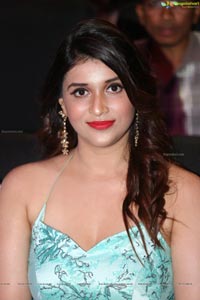 Mannara Chopra