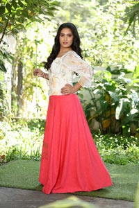 Anusha Parada in Red Embellished Lehenga