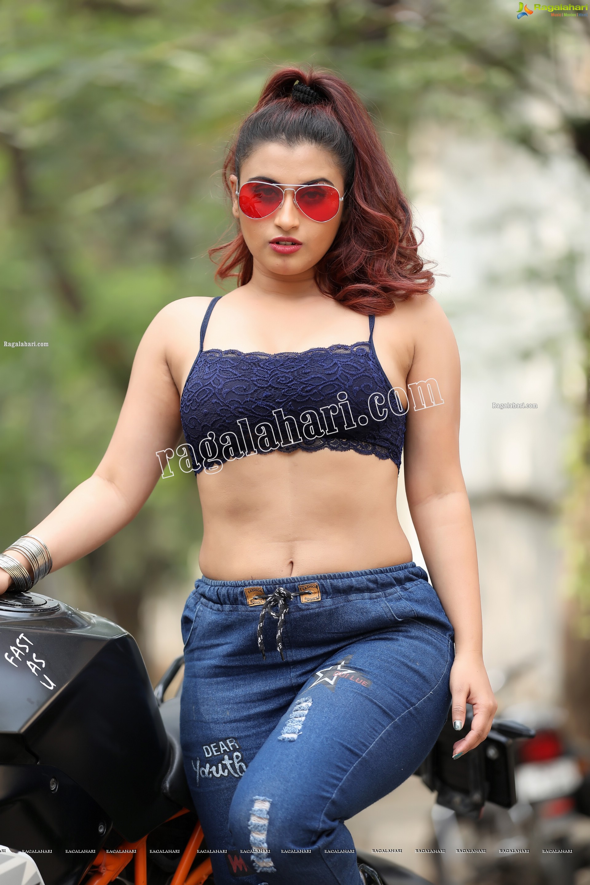 Gunnjan Aras Posing on Motorcycle Exclusive Photo Shoot