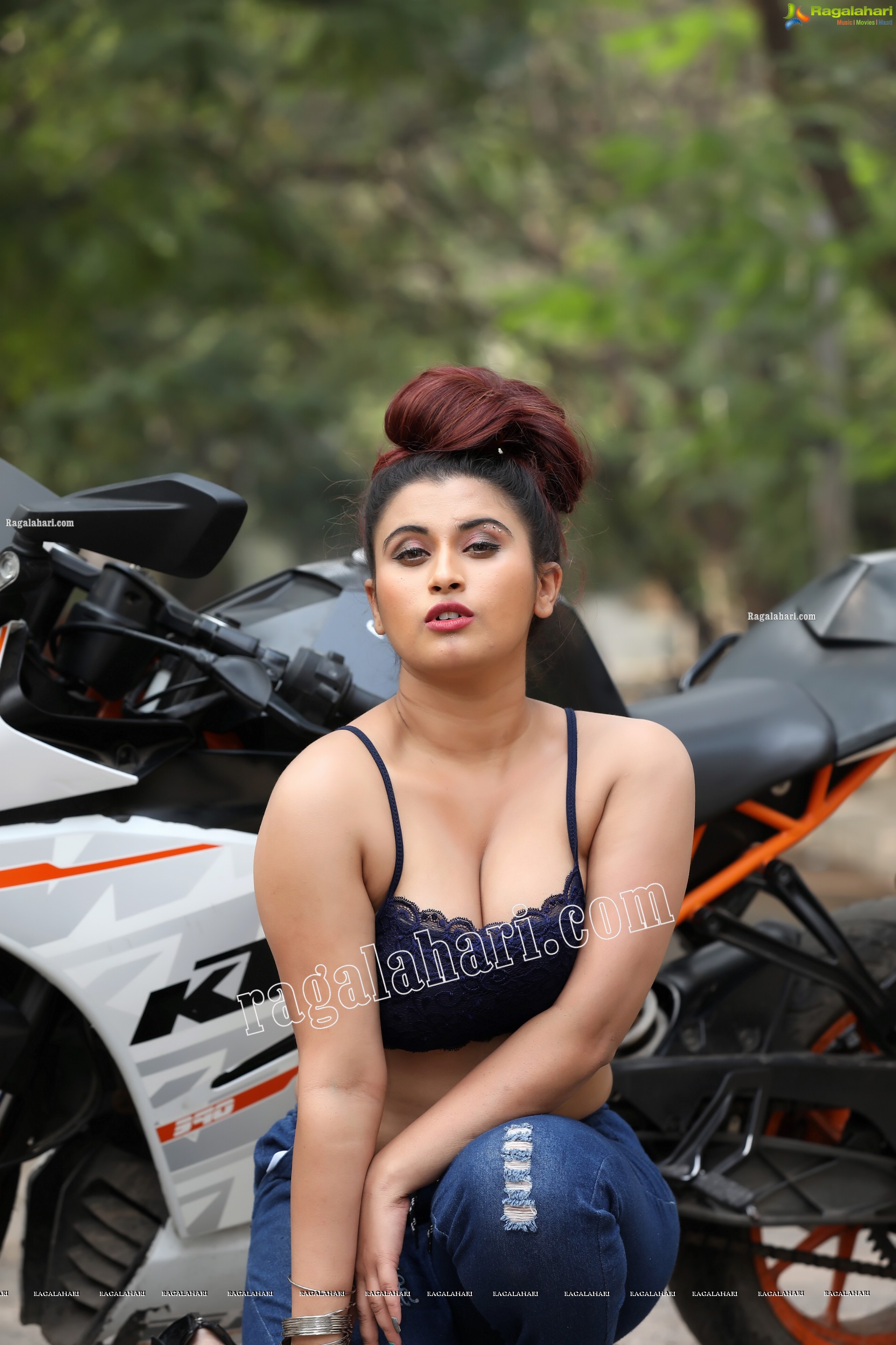 Gunnjan Aras Posing on Motorcycle Exclusive Photo Shoot