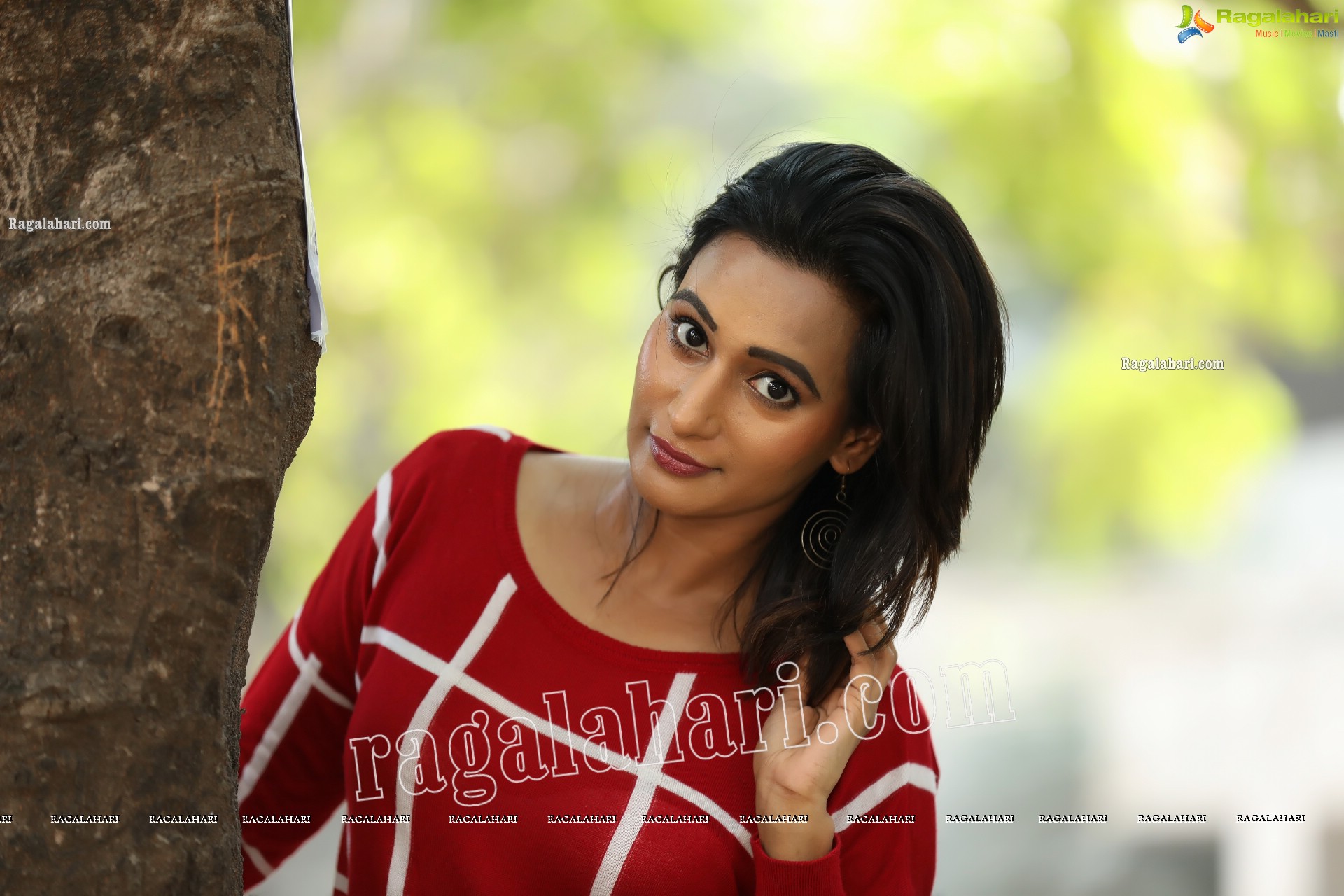 Nisheetha in Red Checks T-Shirt and Jeans Exclusive Photo Shoot