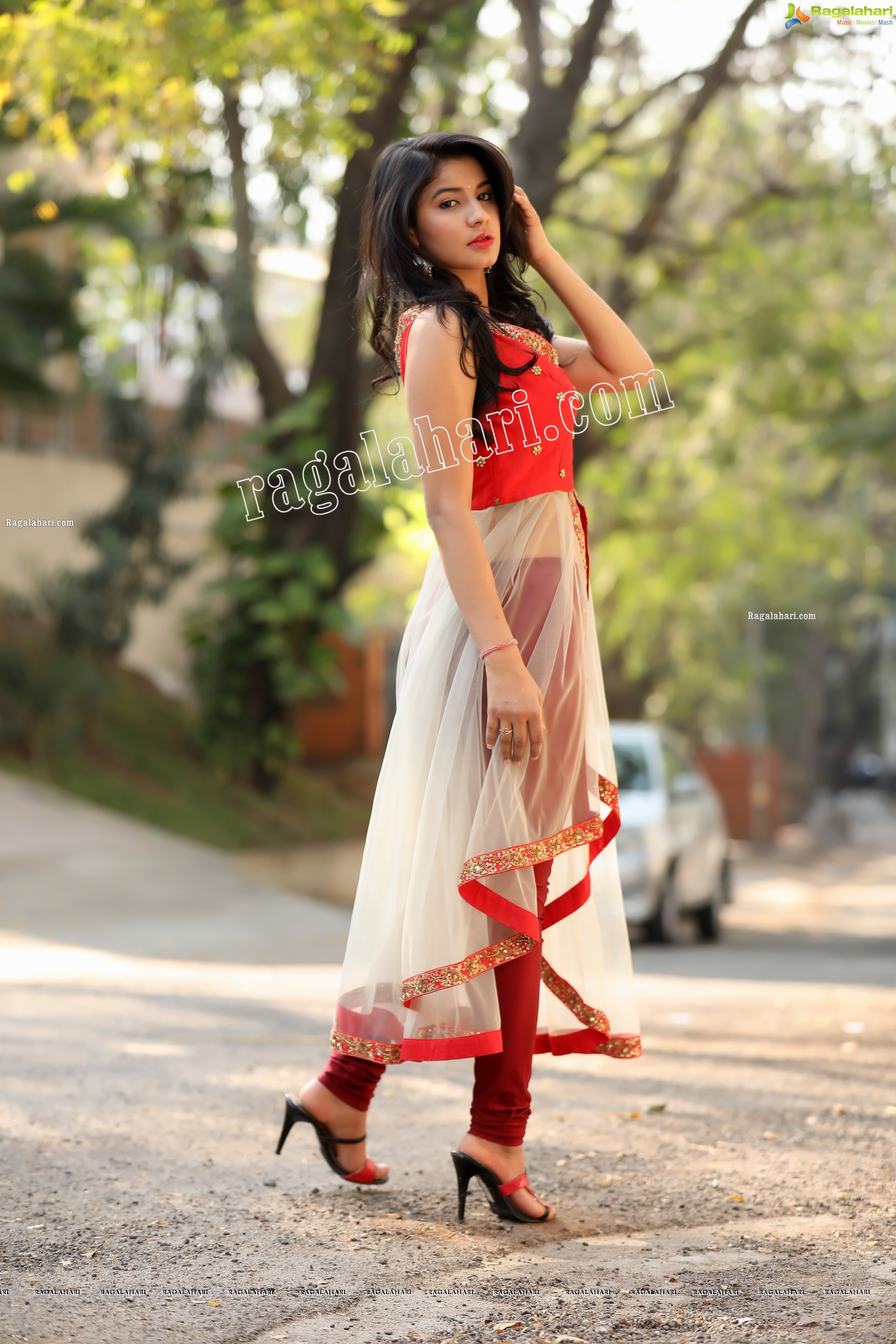 Sheetal Bhatt in Red Front Slit Tunic Top Exclusive Photo Shoot