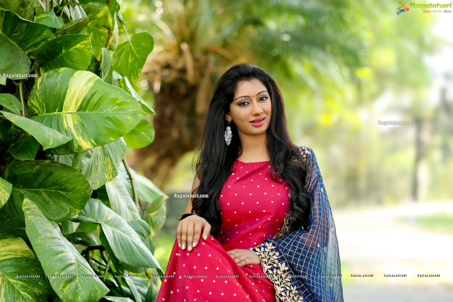 Chaitanya Priya Latest Photoshoot Stills, HD Photo Gallery