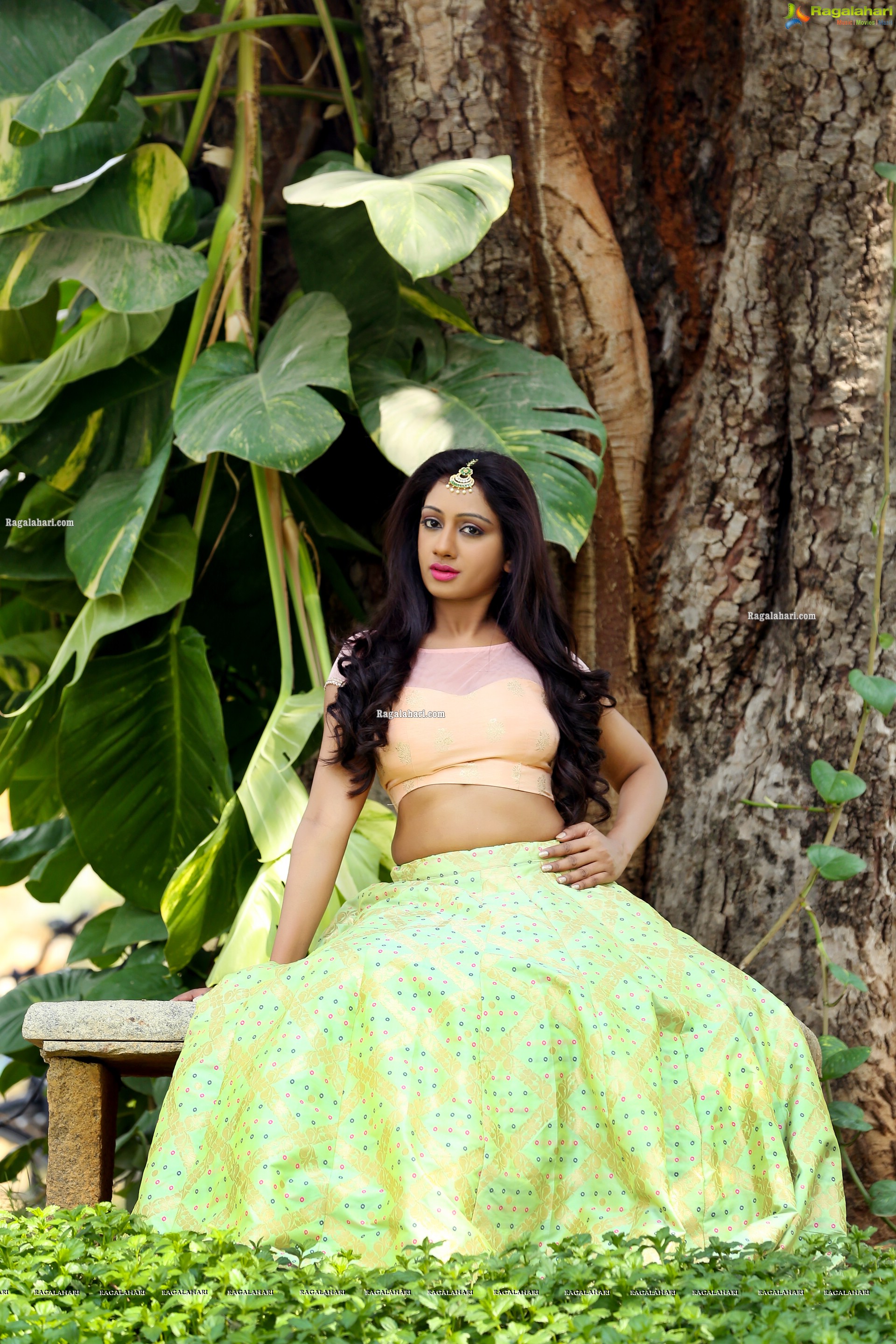 Chaitanya Priya Latest Photoshoot Stills, HD Photo Gallery