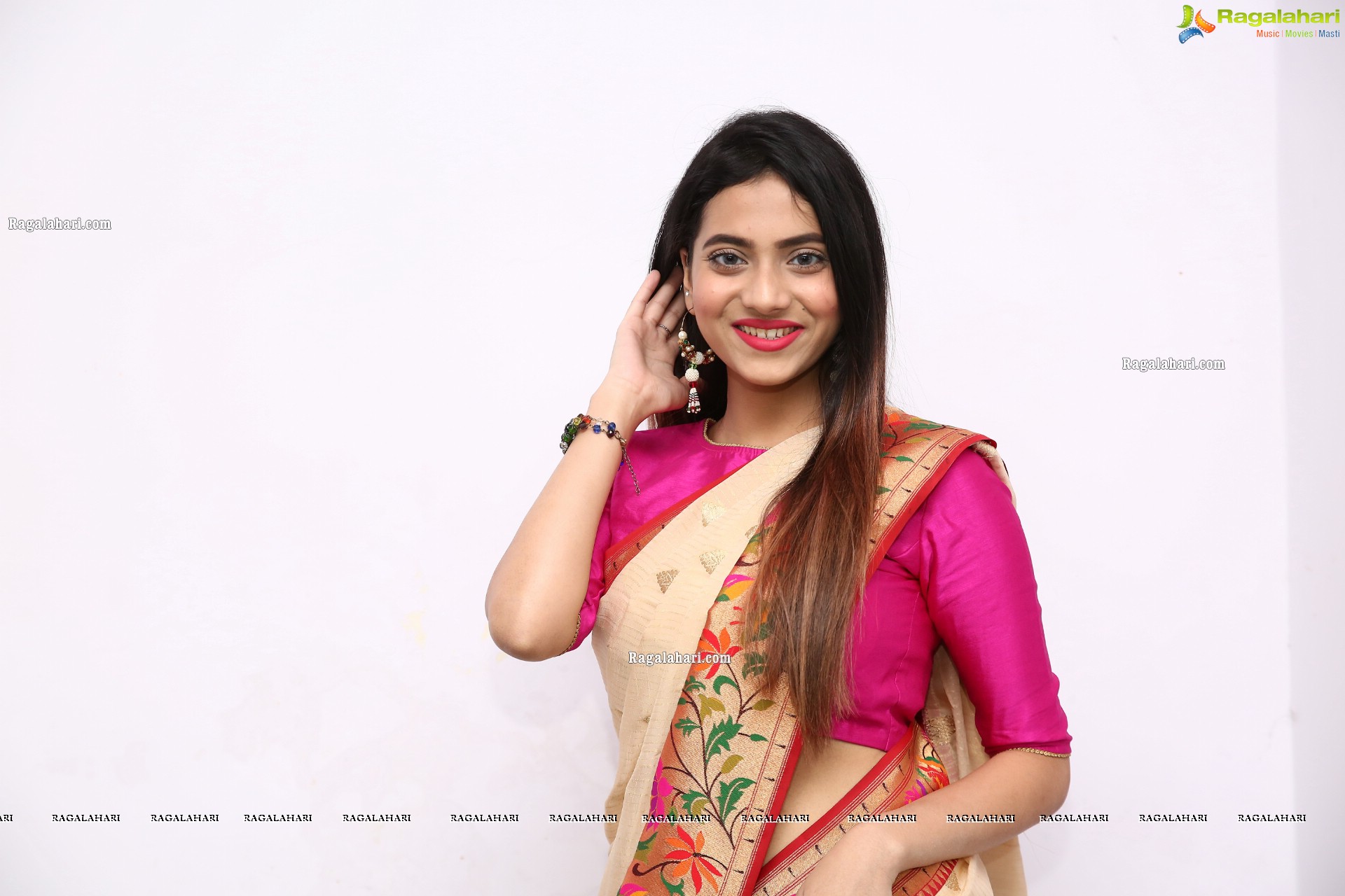 Dimple Thakur in Traditional Saree, HD Photo Gallery