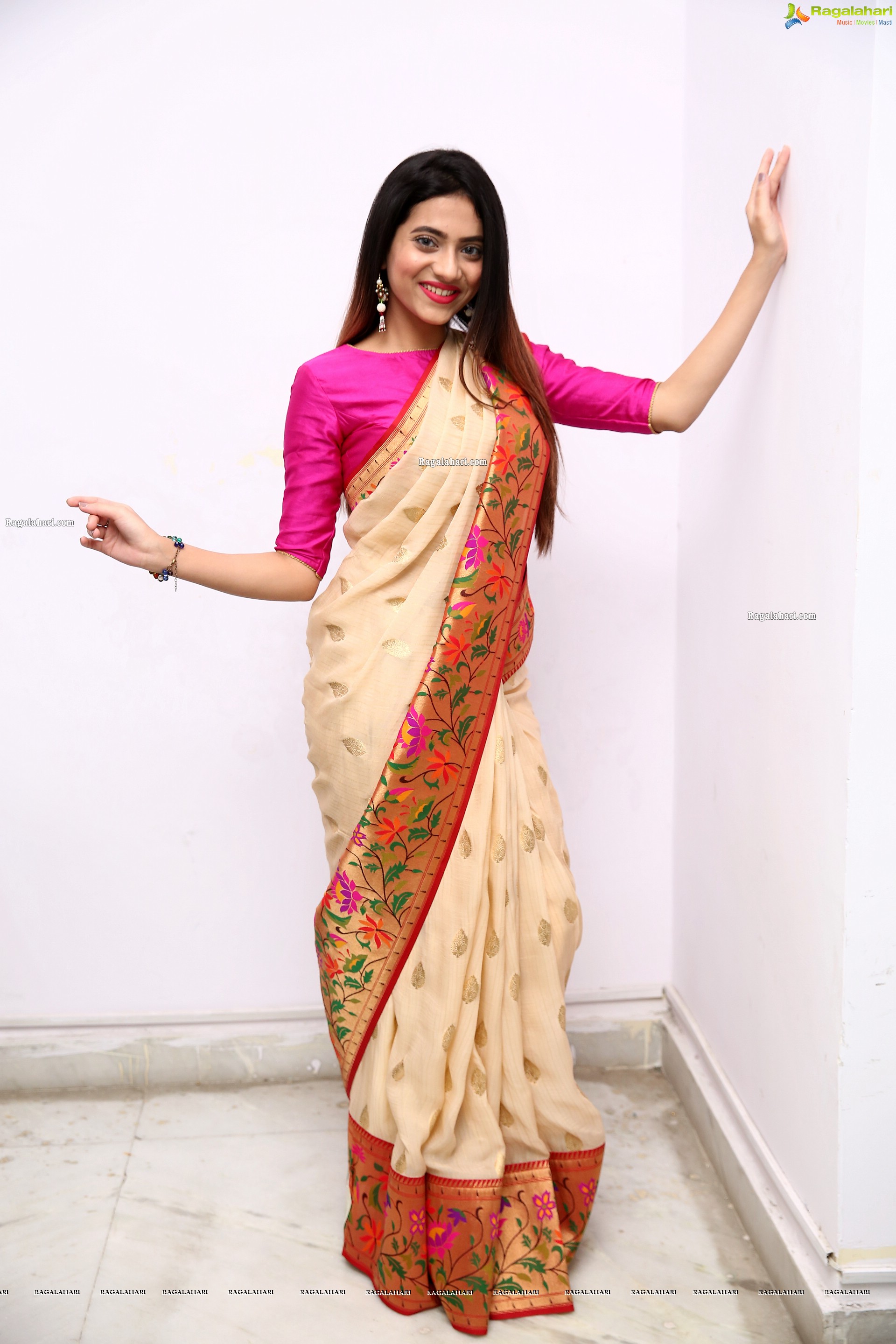 Dimple Thakur in Traditional Saree, HD Photo Gallery