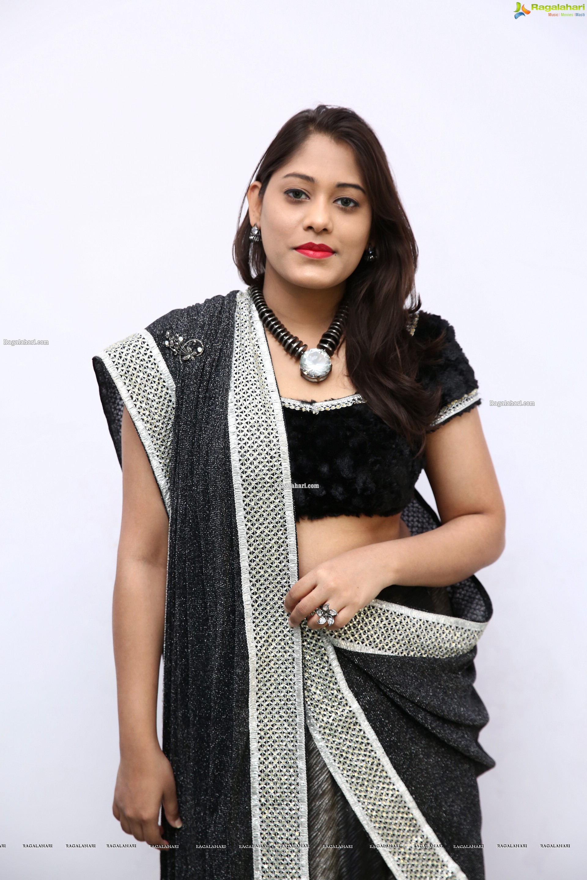 Tazaienath Gulraze in Black Lehenga Choli, HD Photo Gallery