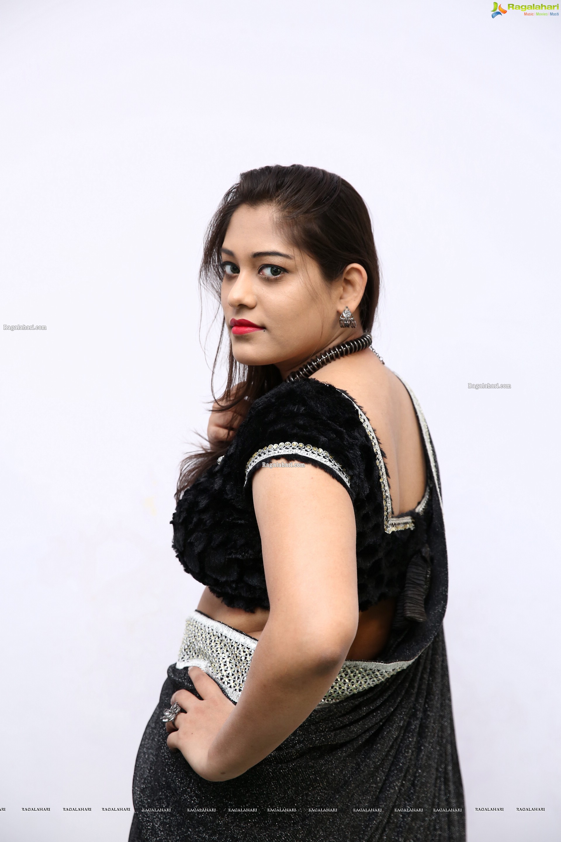 Tazaienath Gulraze in Black Lehenga Choli, HD Photo Gallery