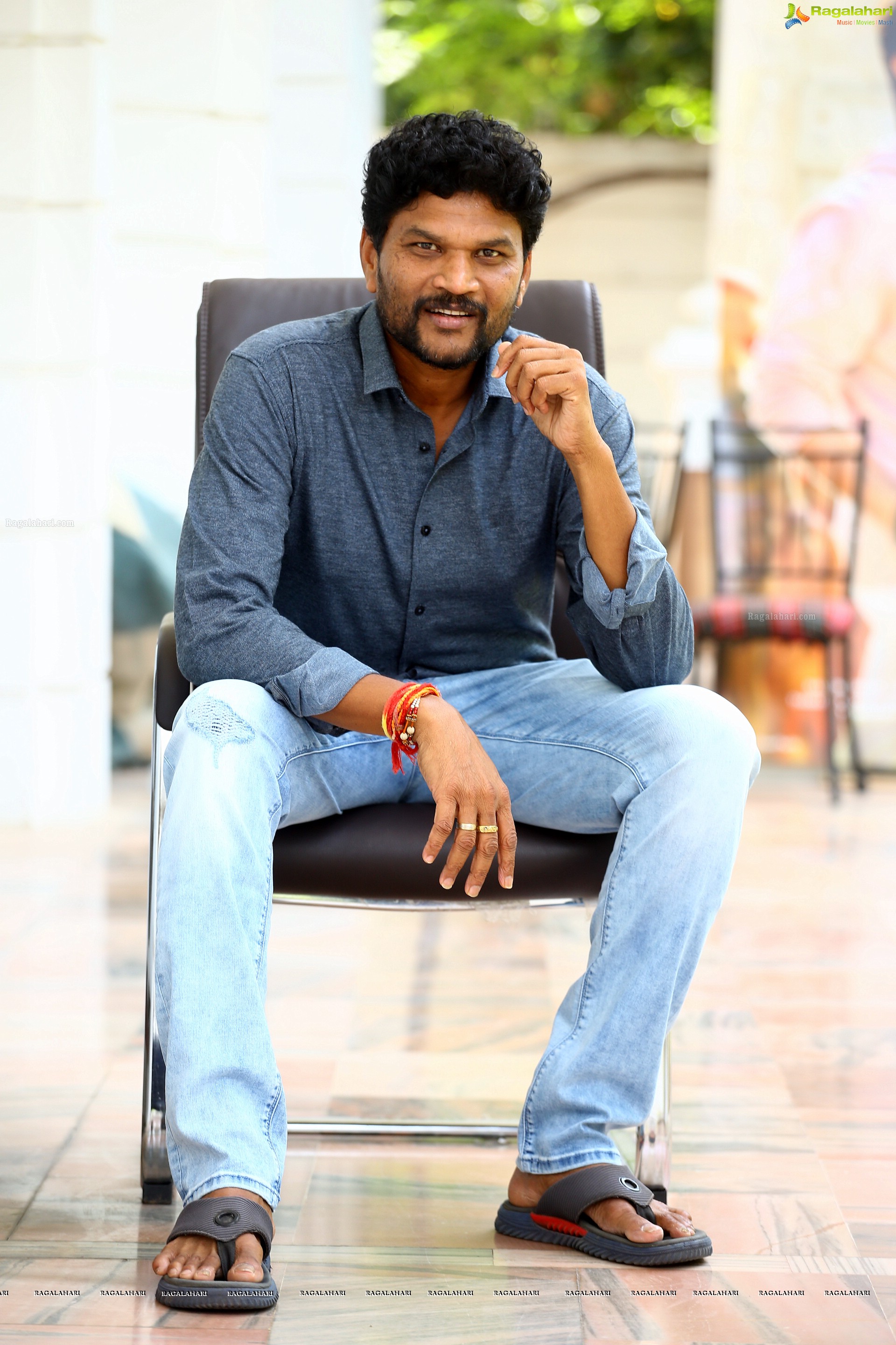 Director Parasuram Petla Stills at Sarkaru Vaari Paata Interview