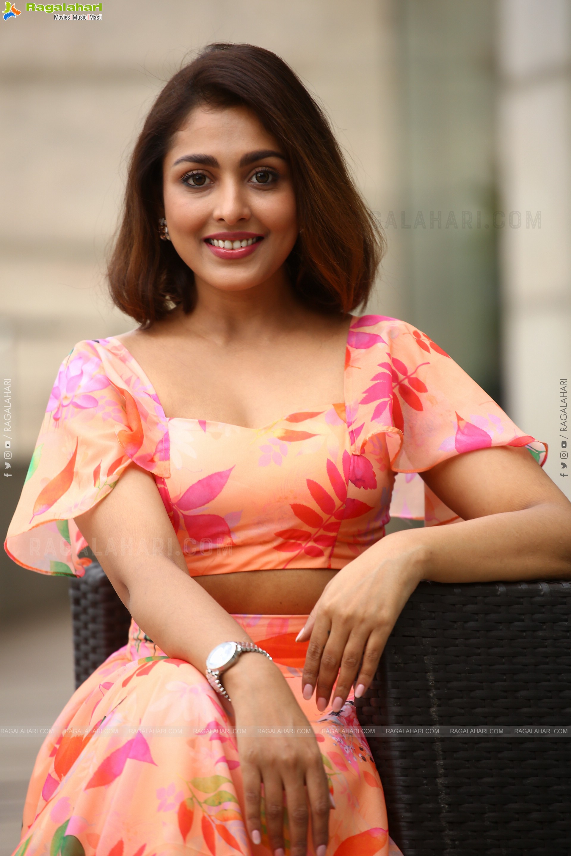 Madhu Shalini at 9 Hours Web Series Pre-Release Event, HD Photo Gallery