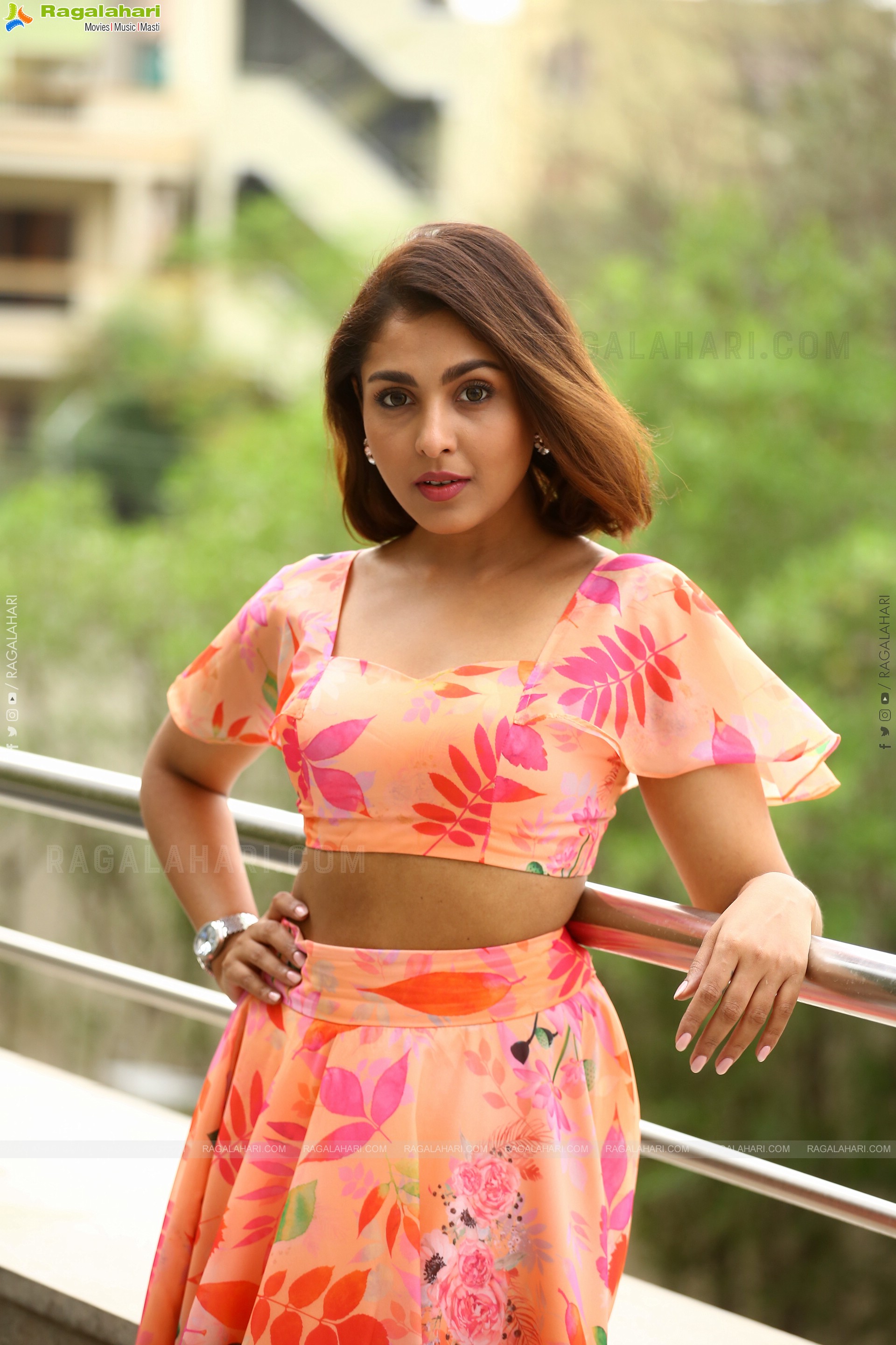 Madhu Shalini at 9 Hours Web Series Pre-Release Event, HD Photo Gallery