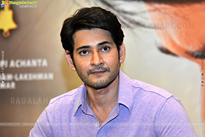 Mahesh Babu at Sarkaru Vaari Paata Interview