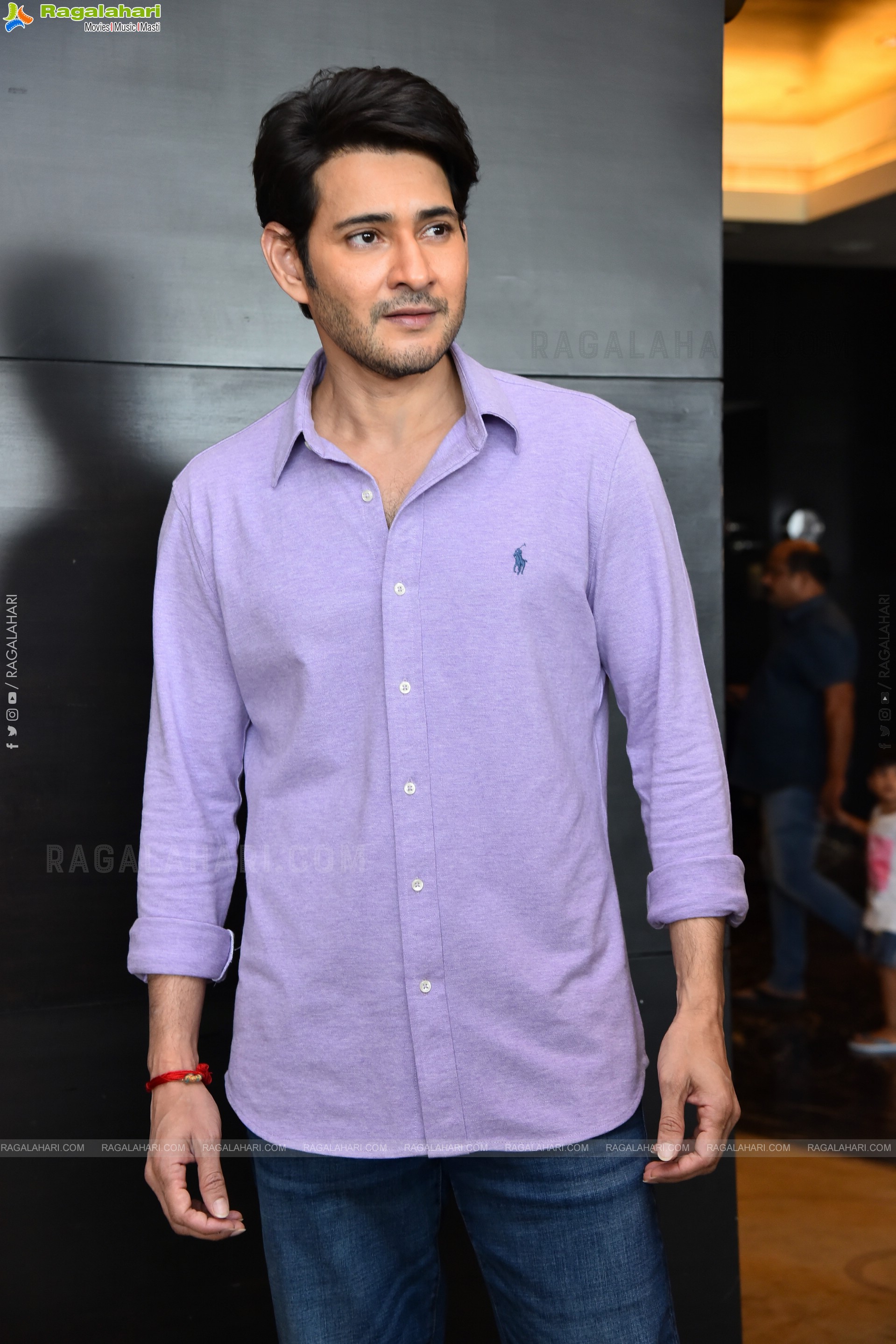 Mahesh Babu at Sarkaru Vaari Paata Interview, HD Photo Gallery