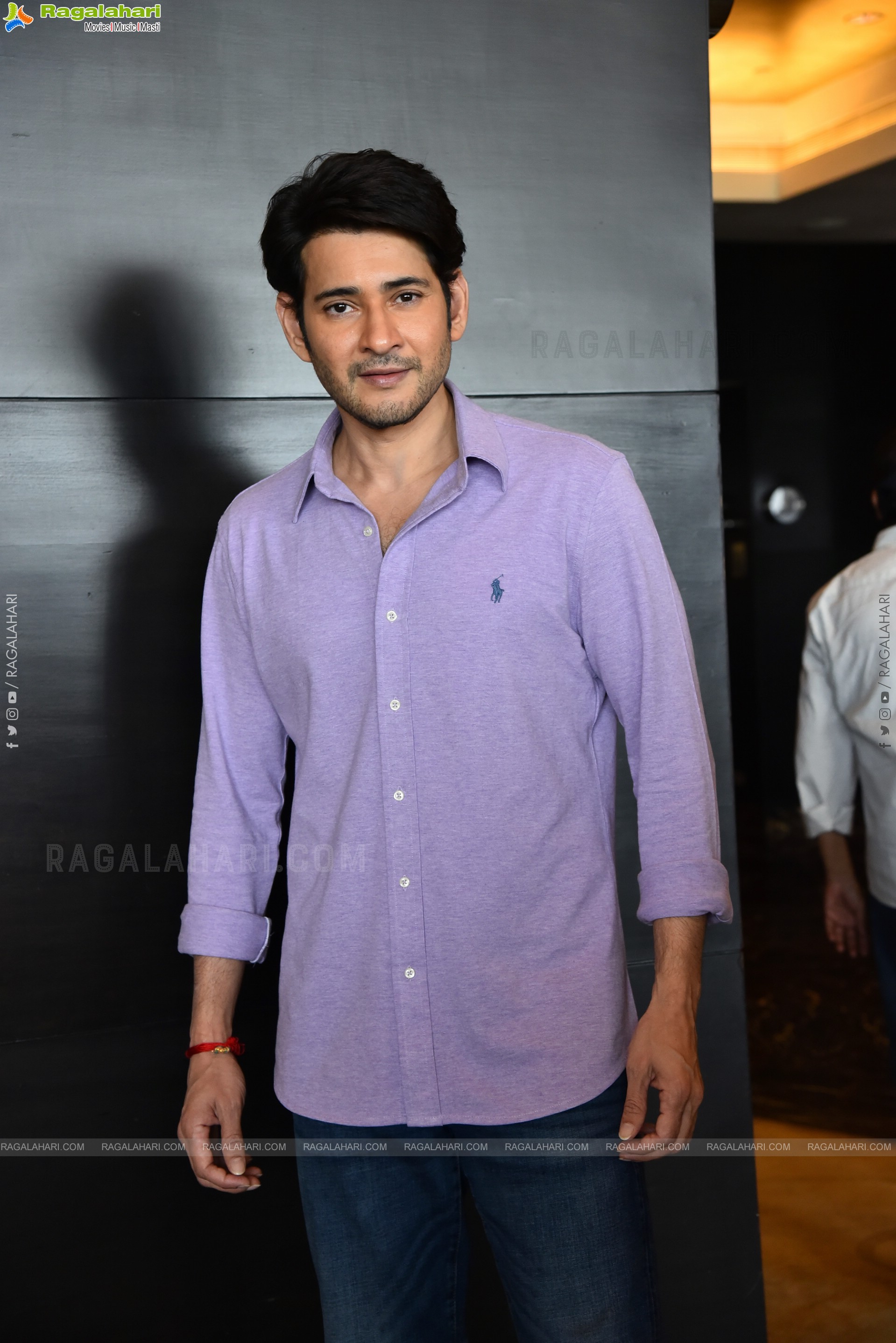 Mahesh Babu at Sarkaru Vaari Paata Interview, HD Photo Gallery