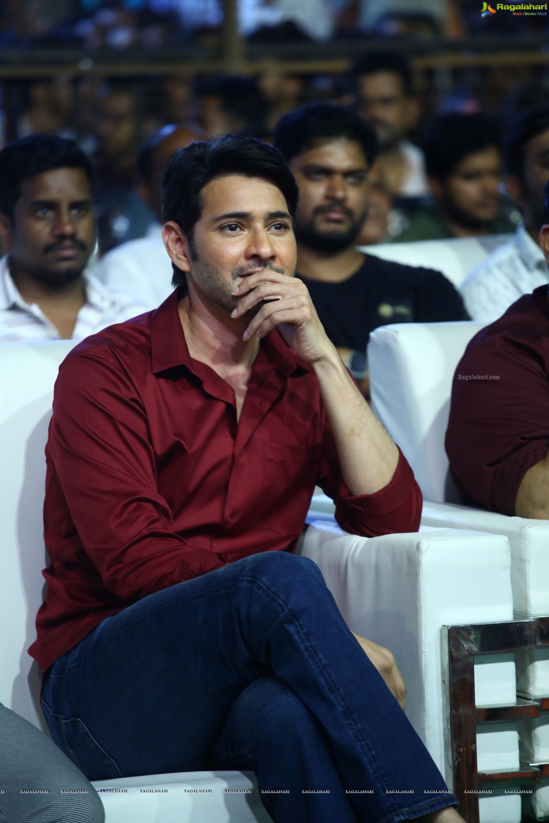 Mahesh Babu at Sarkaru Vaari Paata Ma Ma Mass Celebrations, HD Photo Gallery