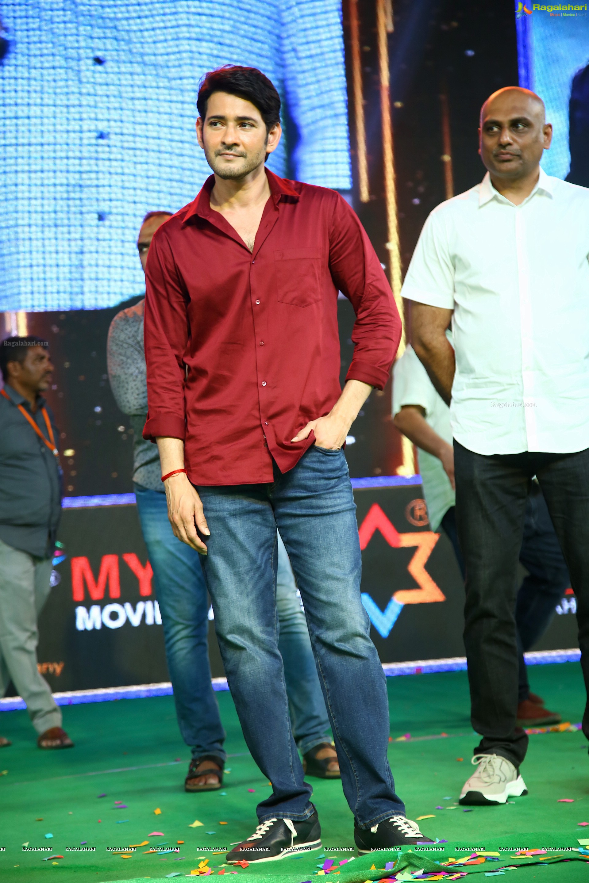 Mahesh Babu at Sarkaru Vaari Paata Ma Ma Mass Celebrations, HD Photo Gallery