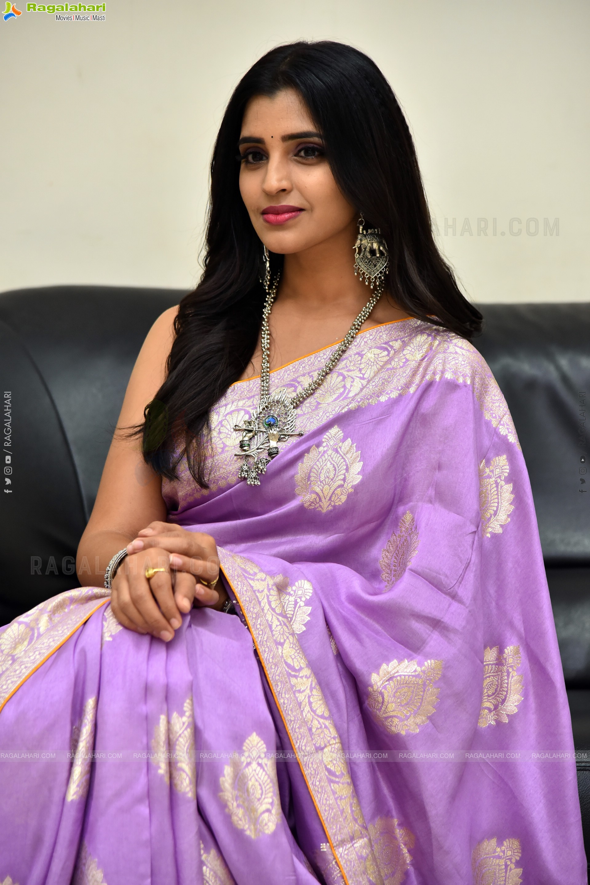 Anchor Shyamala at Vikram Movie Pre-Release Event, HD Photo Gallery