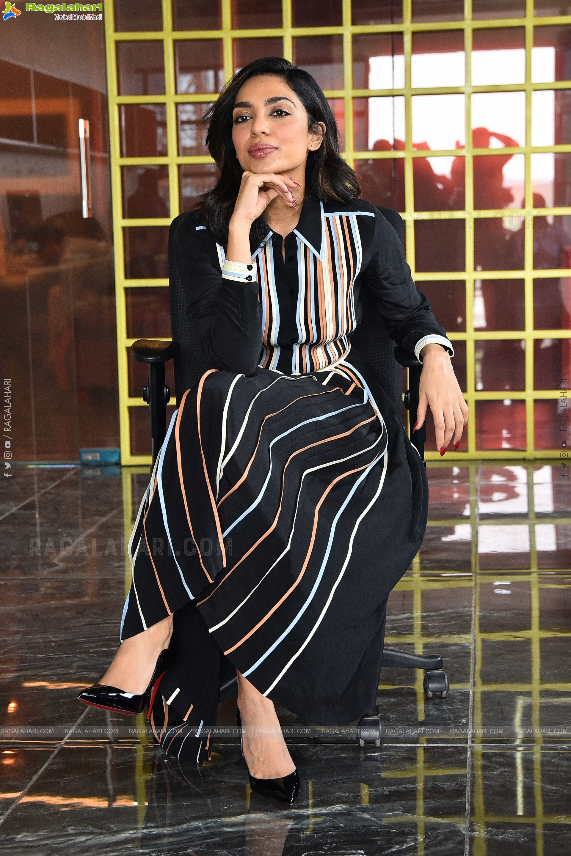 Sobhita Dhulipala at Major Movie Interview, HD Photo Gallery