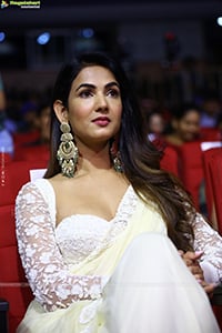 Sonal Chauhan at F3 Pre-Release Event