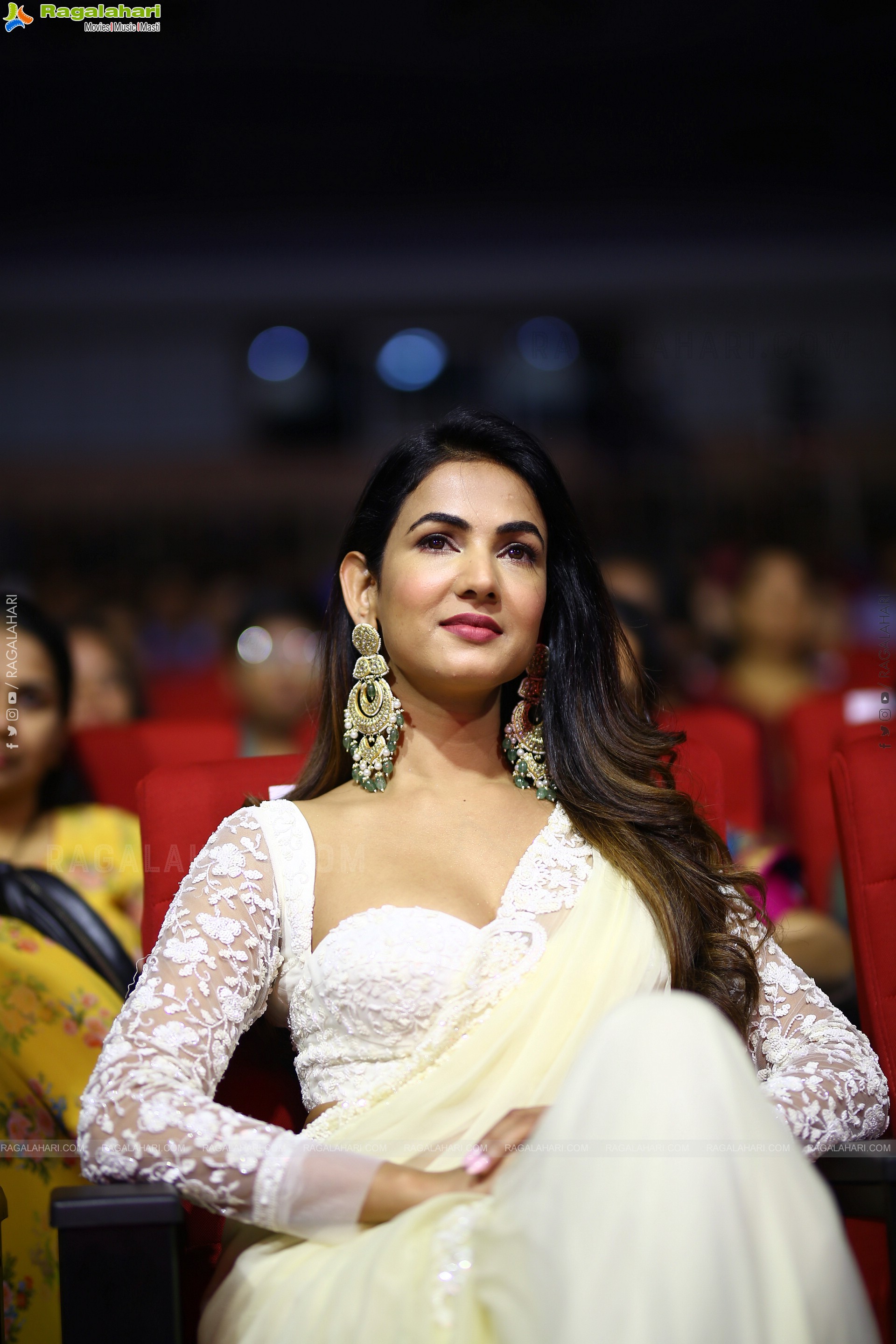 Sonal Chauhan at F3 Movie Pre-Release Event, HD Photo Gallery