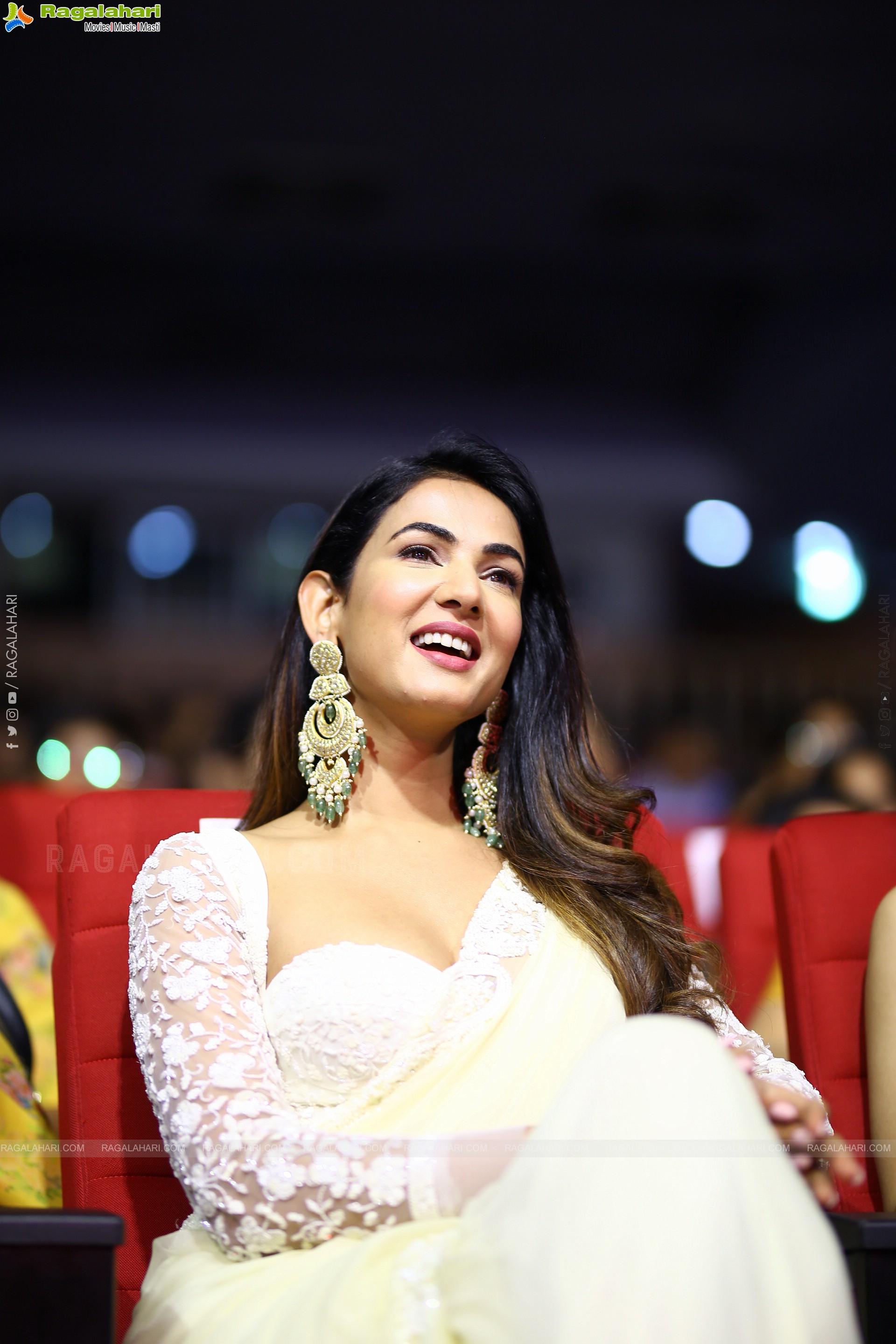 Sonal Chauhan at F3 Movie Pre-Release Event, HD Photo Gallery