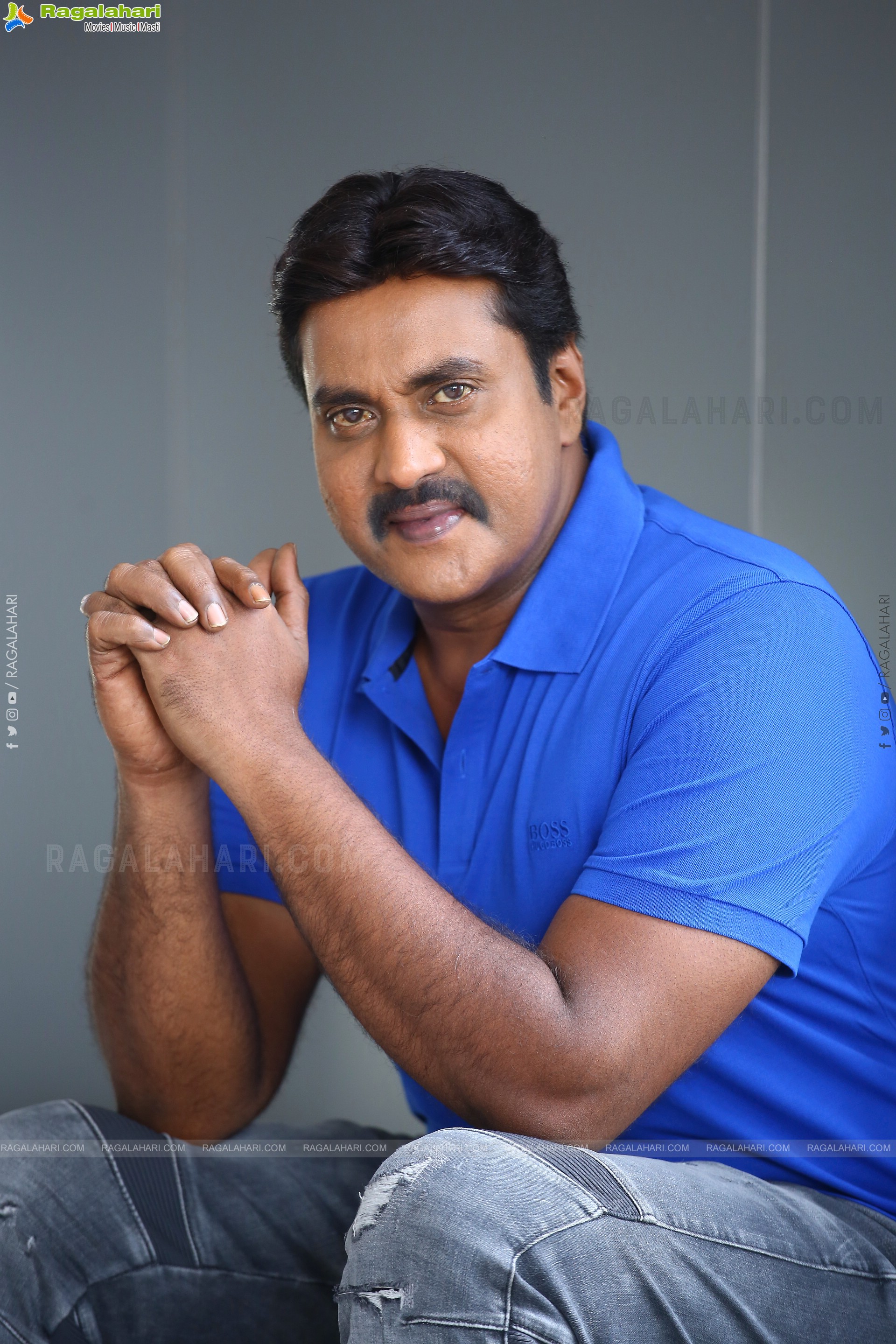 Sunil at F3 Movie Interview, HD Photo Gallery