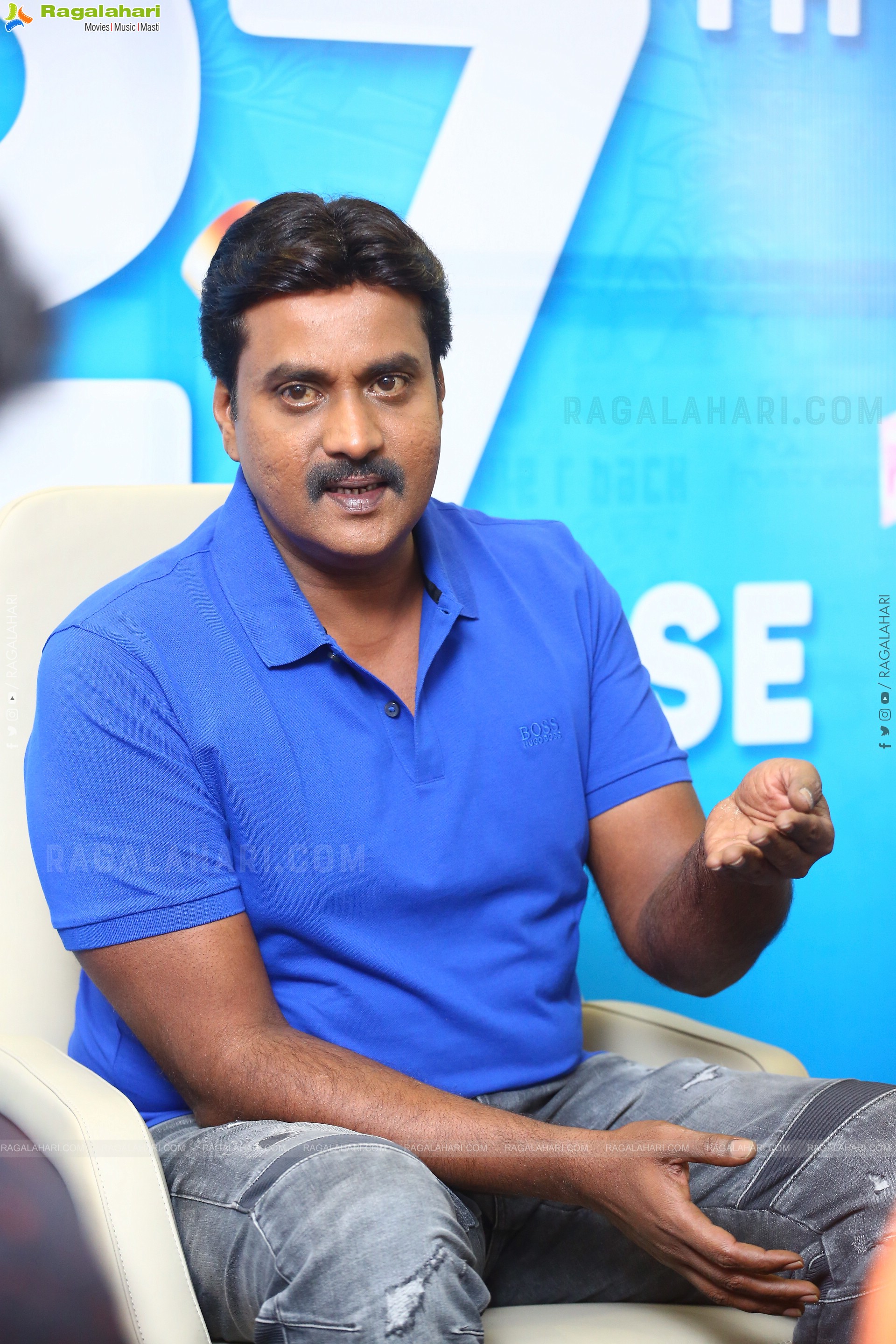 Sunil at F3 Movie Interview, HD Photo Gallery