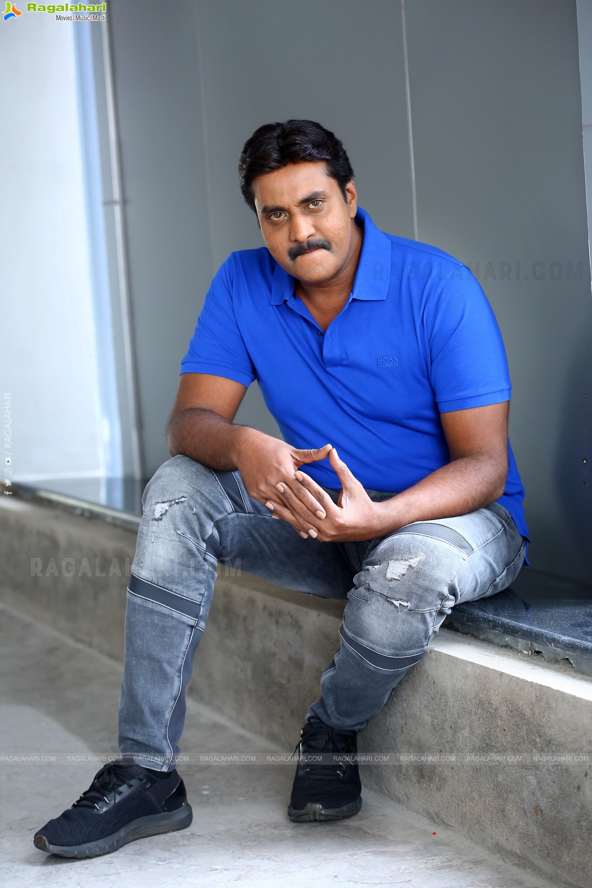 Sunil at F3 Movie Interview, HD Photo Gallery