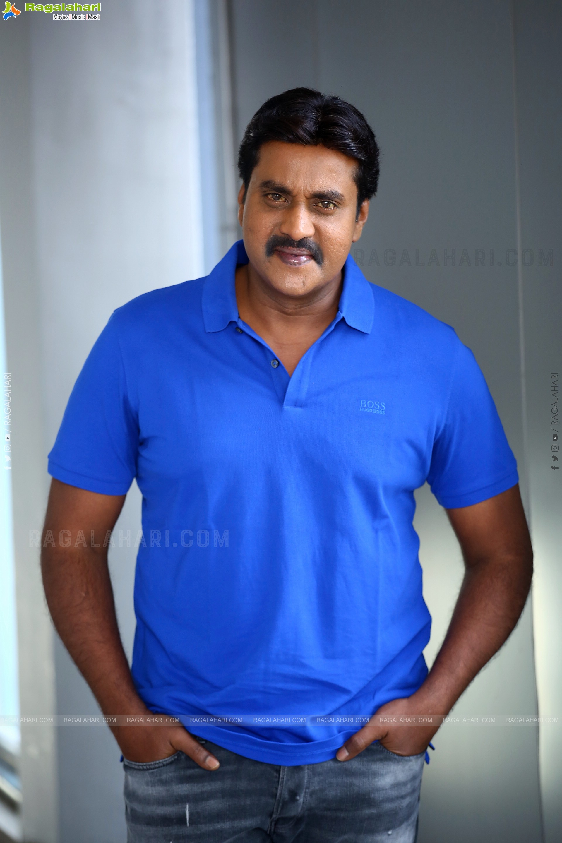 Sunil at F3 Movie Interview, HD Photo Gallery