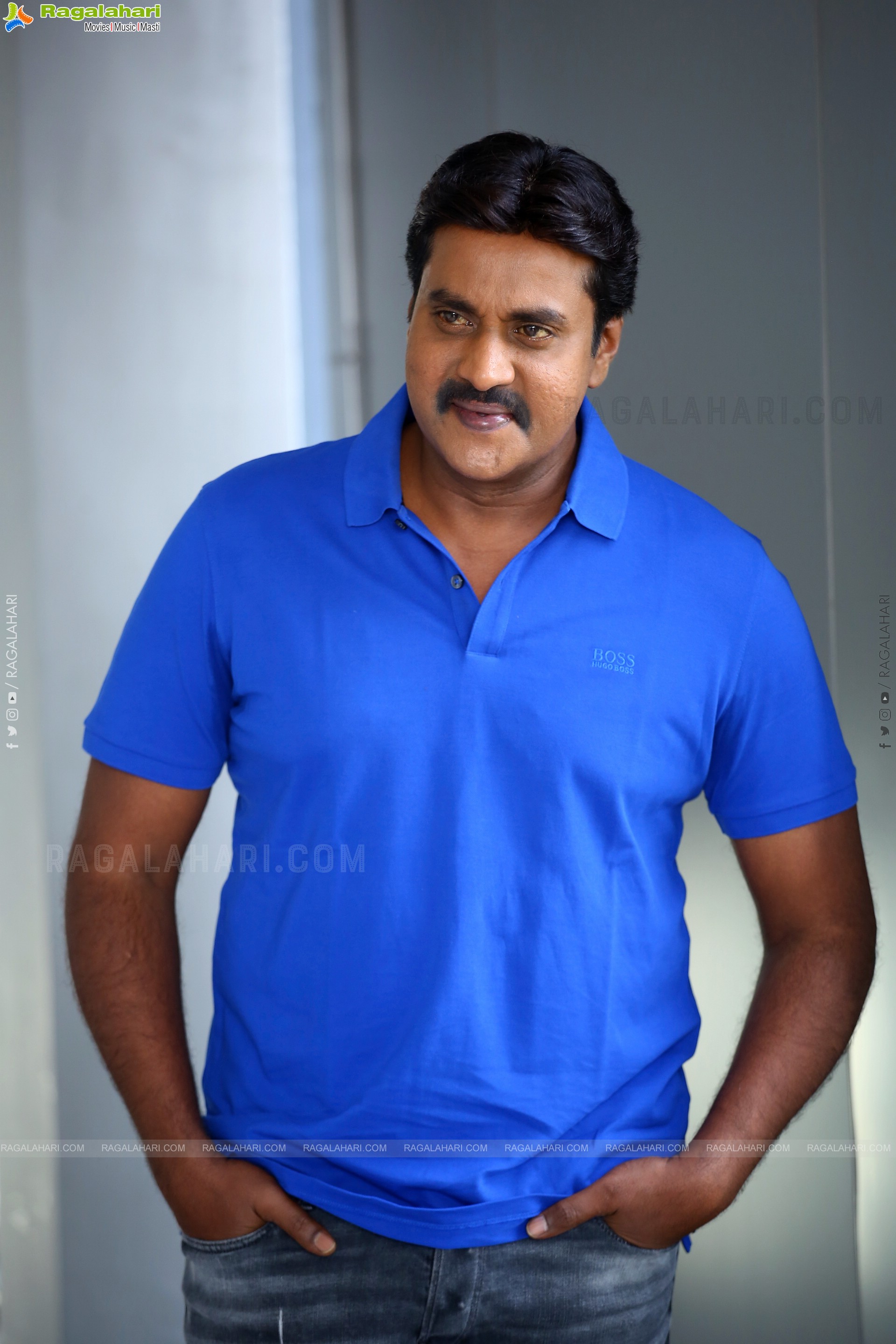 Sunil at F3 Movie Interview, HD Photo Gallery