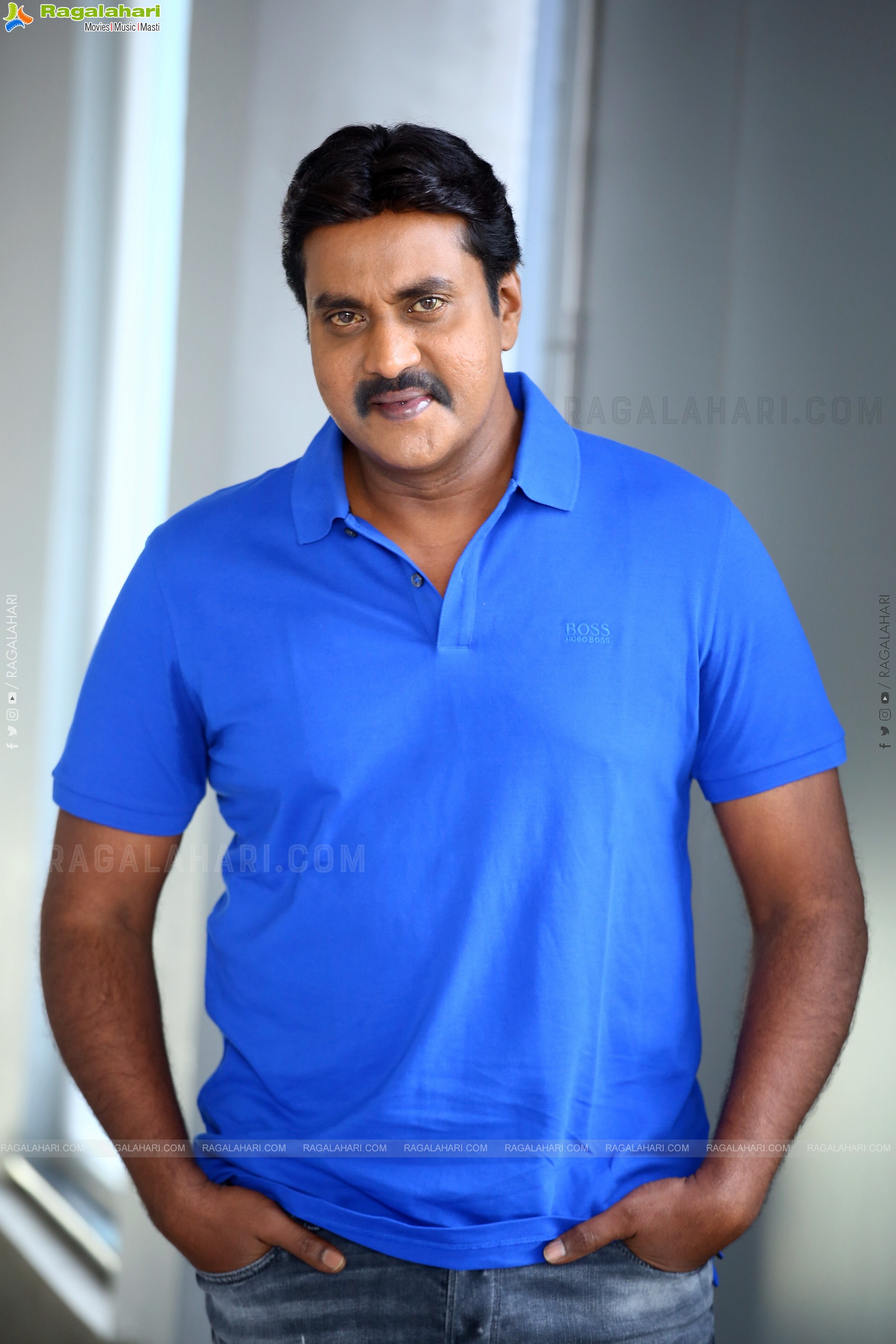 Sunil at F3 Movie Interview, HD Photo Gallery