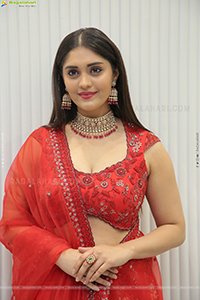 Surbhi Puranik in Red Designer Lehenga