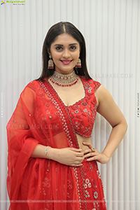 Surbhi Puranik in Red Designer Lehenga