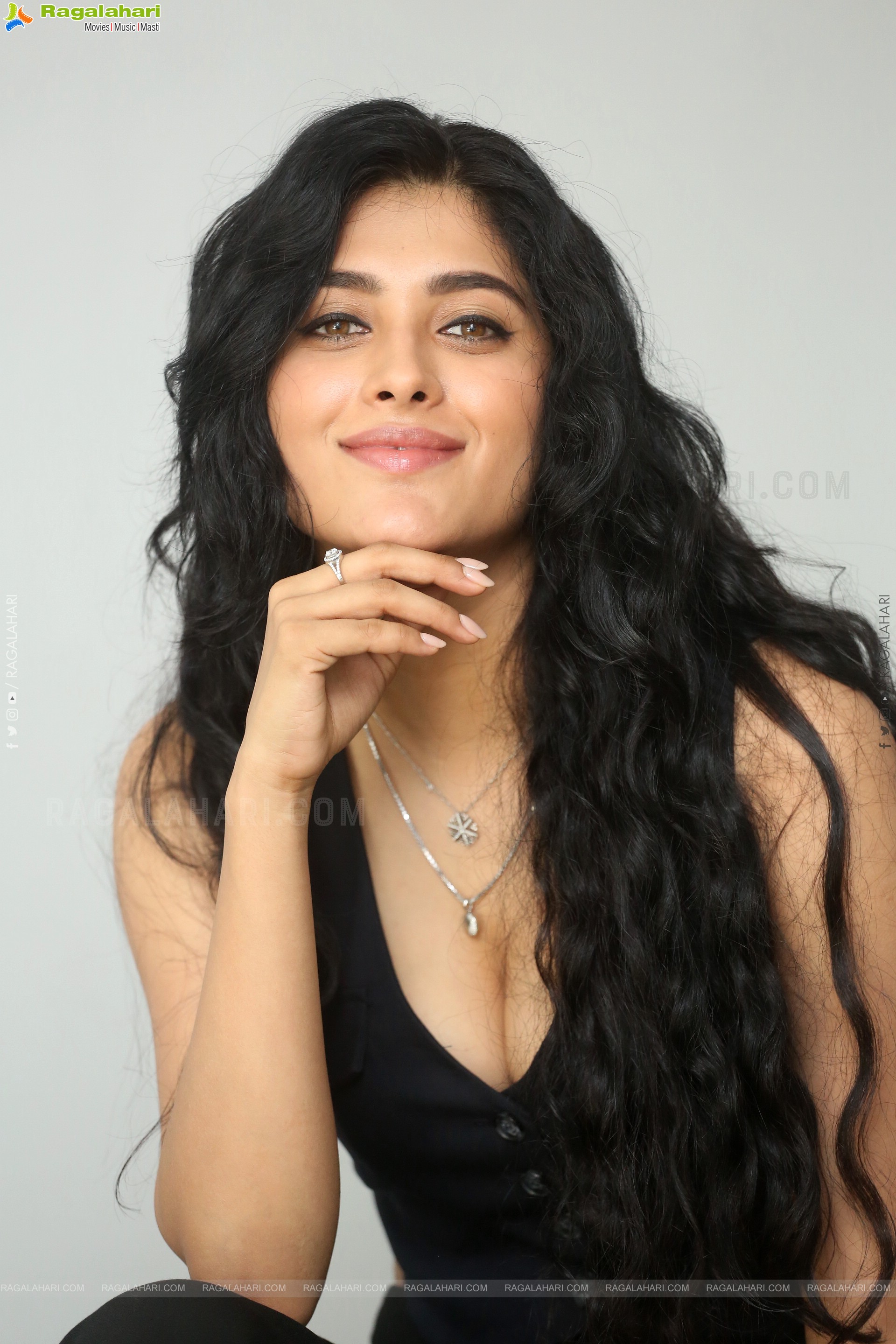 Geethika Tiwary at Ahimsa Interview, HD Gallery