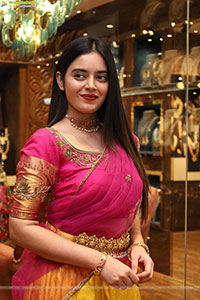 Kallapu Kushitha stills at Lotus Silver Jewellery Launch