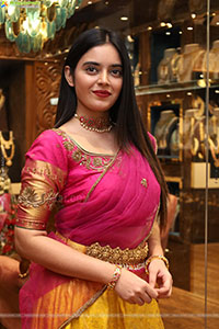 Kallapu Kushitha stills at Lotus Silver Jewellery Launch