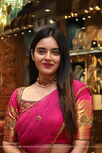 Kallapu Kushitha stills at Lotus Silver Jewellery Launch