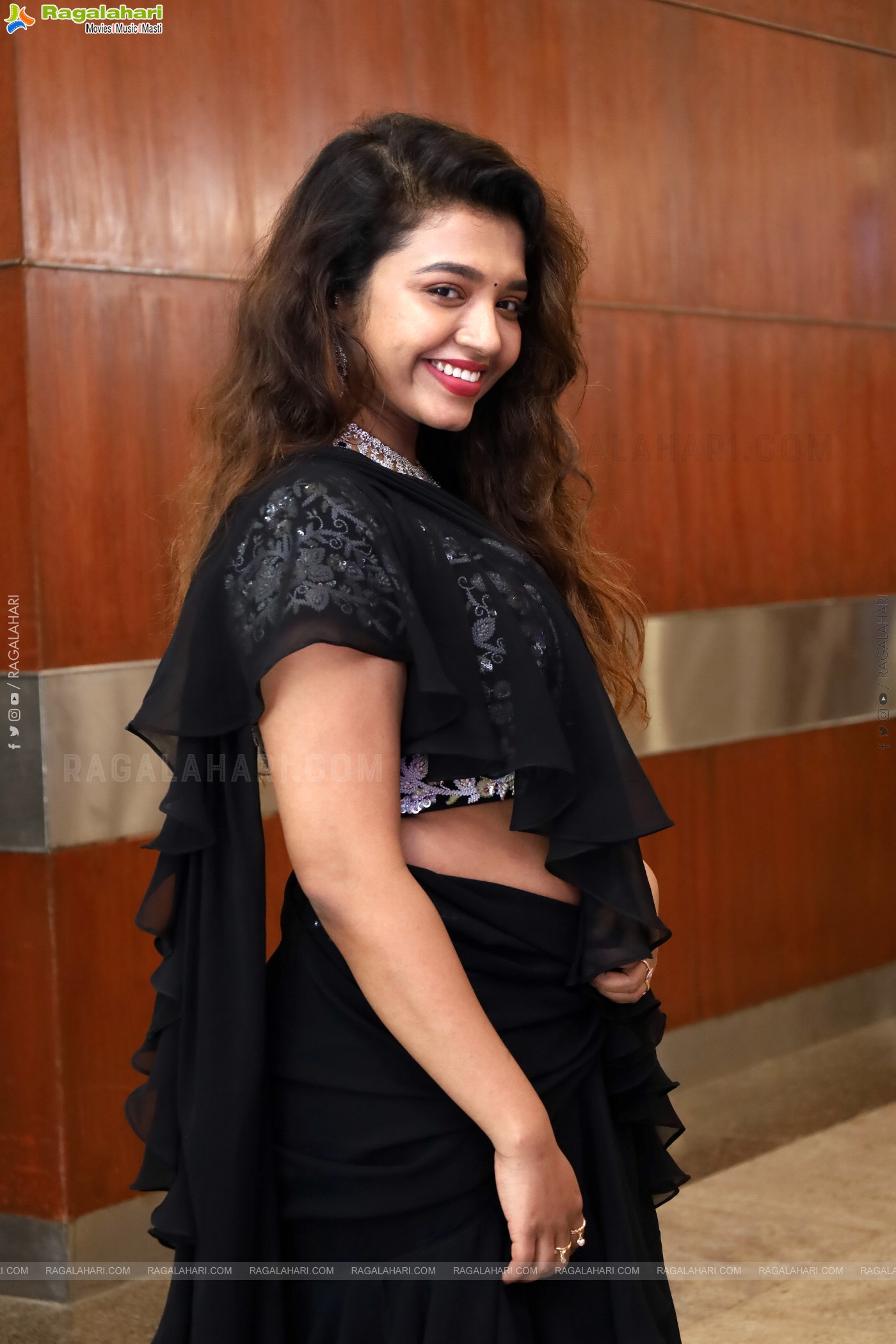 Kruthika Roy at Hi Life Summer Special Exhibition, HD Gallery