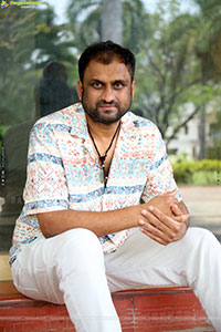 Director Mahi V Raghava Press Meet, HD Gallery