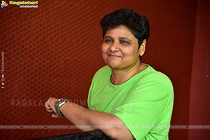 Nandini Reddy at Anni Manchi Sakunamule Interview