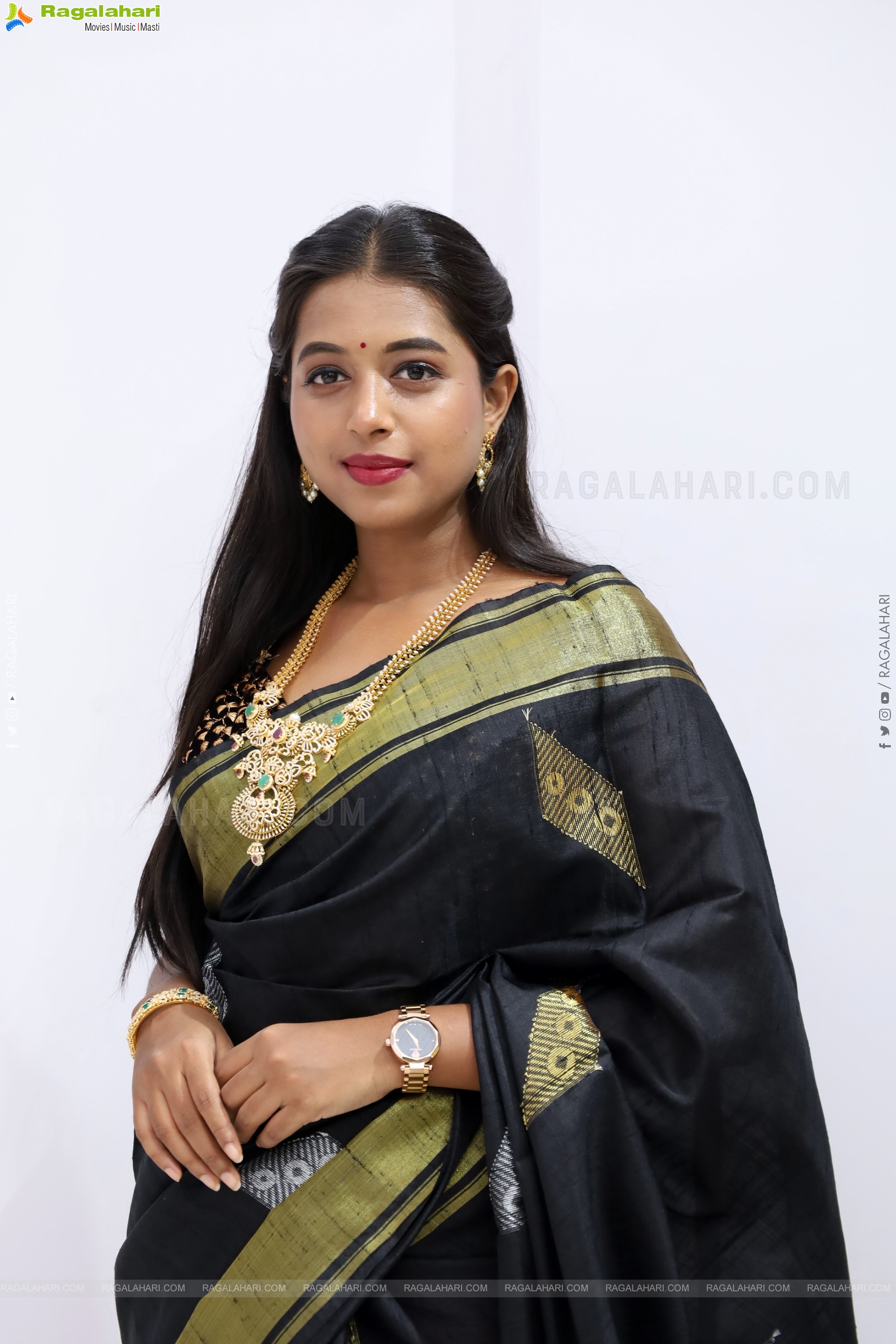 Rittika Chakraborty at Hi Life Fashion Showcase Event, HD Gallery