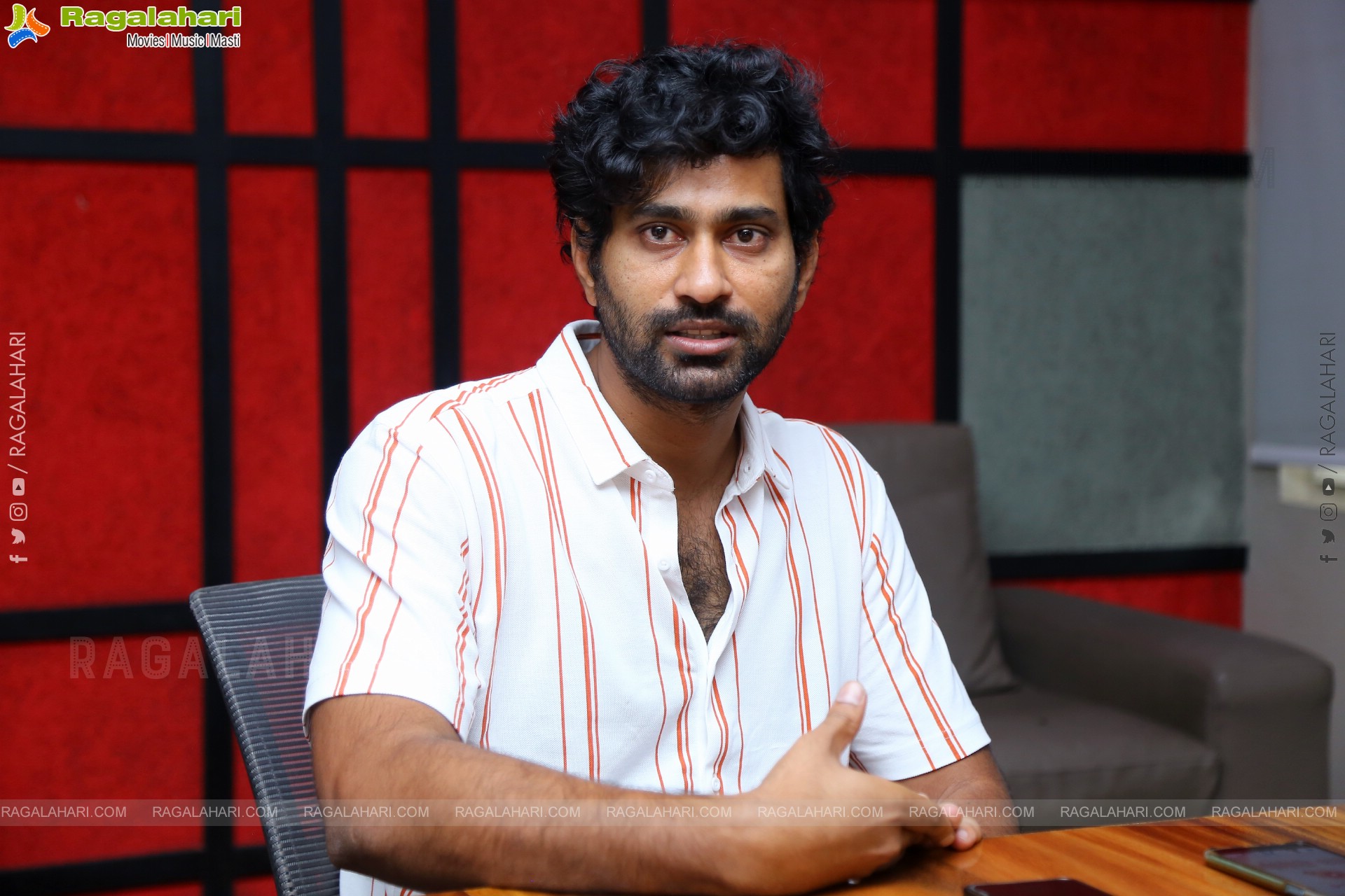 Thiruveer at Pareshan Interview, HD Gallery