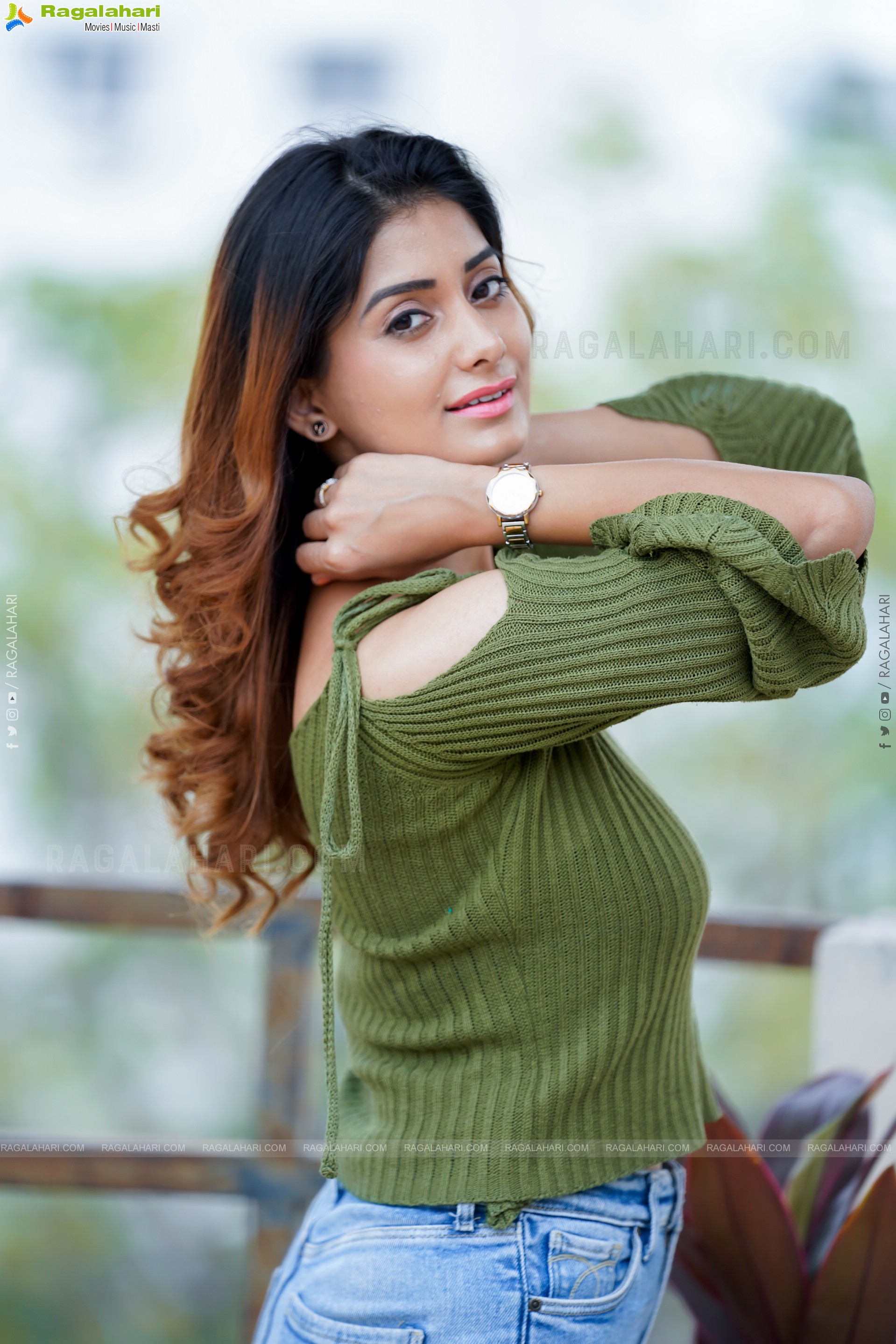 Kanika Wadhwa Latest Exclusive Photoshoot, HD Gallery