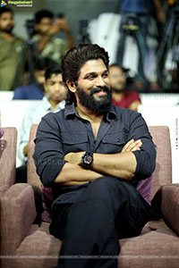 Allu Arjun at Arya 20 Years Celebrations Event, HD Gallery