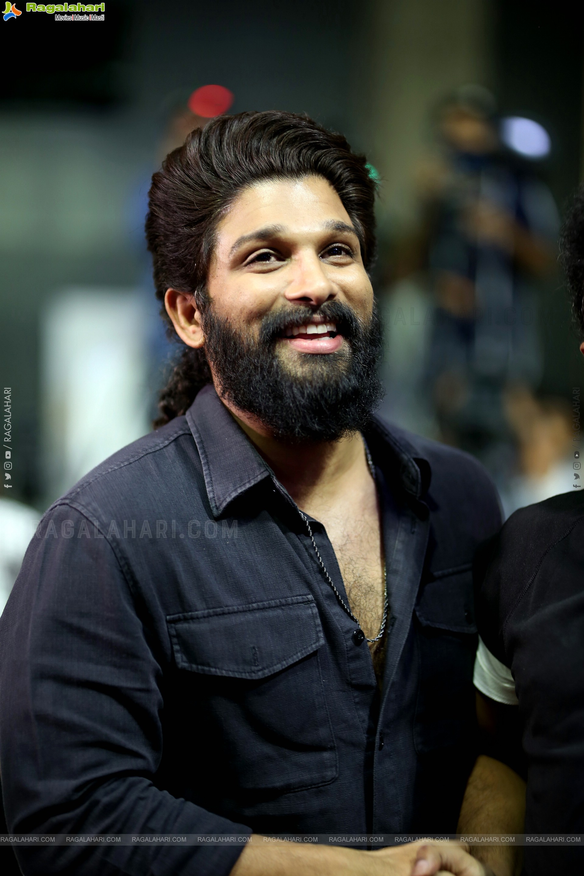 Allu Arjun at Arya 20 Years Celebrations Event, HD Gallery