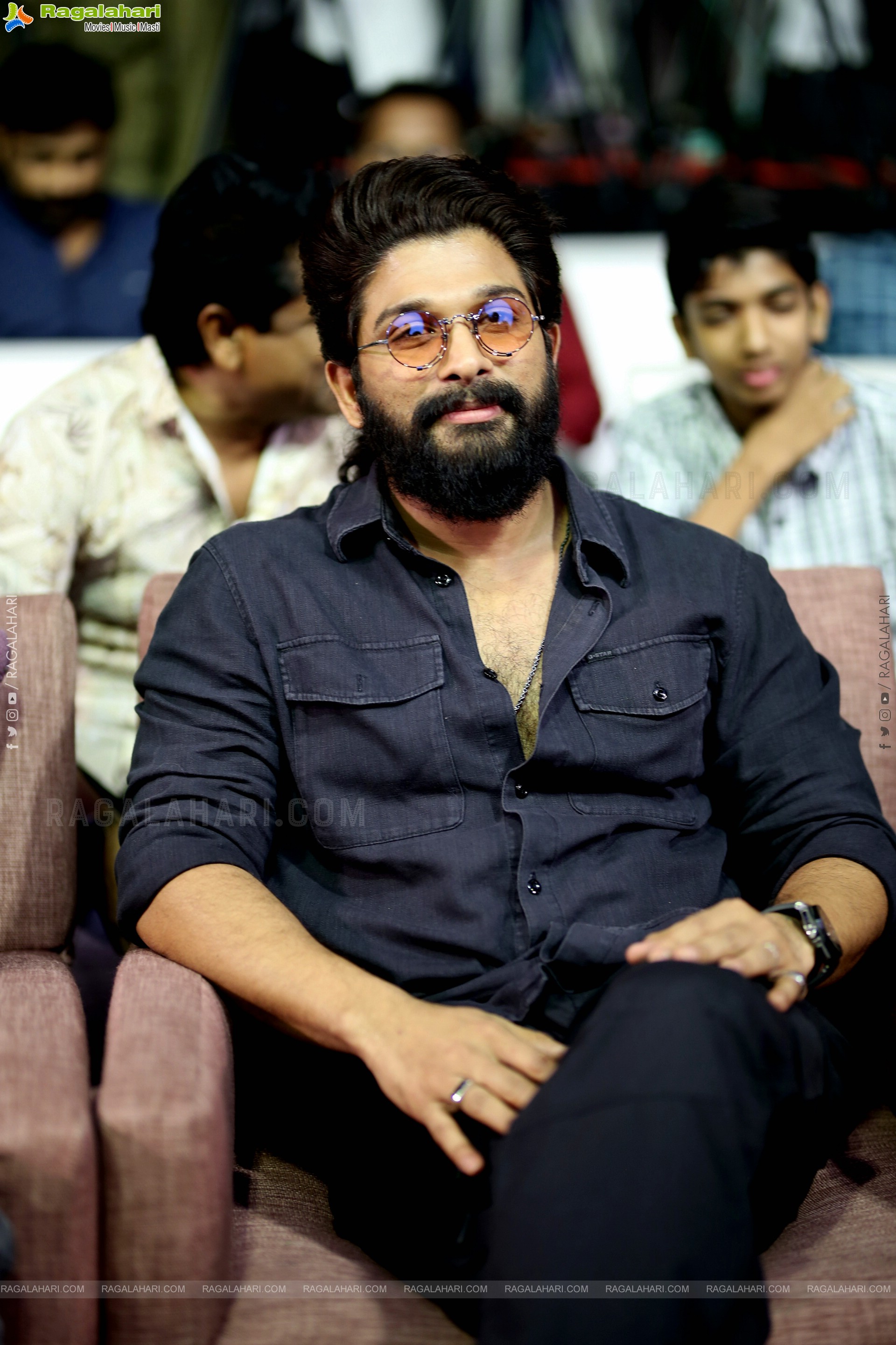 Allu Arjun at Arya 20 Years Celebrations Event, HD Gallery