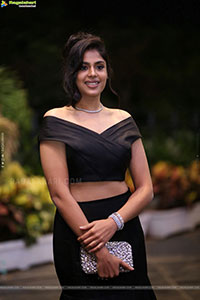 Faria Abdullah at Aa Okkati Adakku Pre Release Event